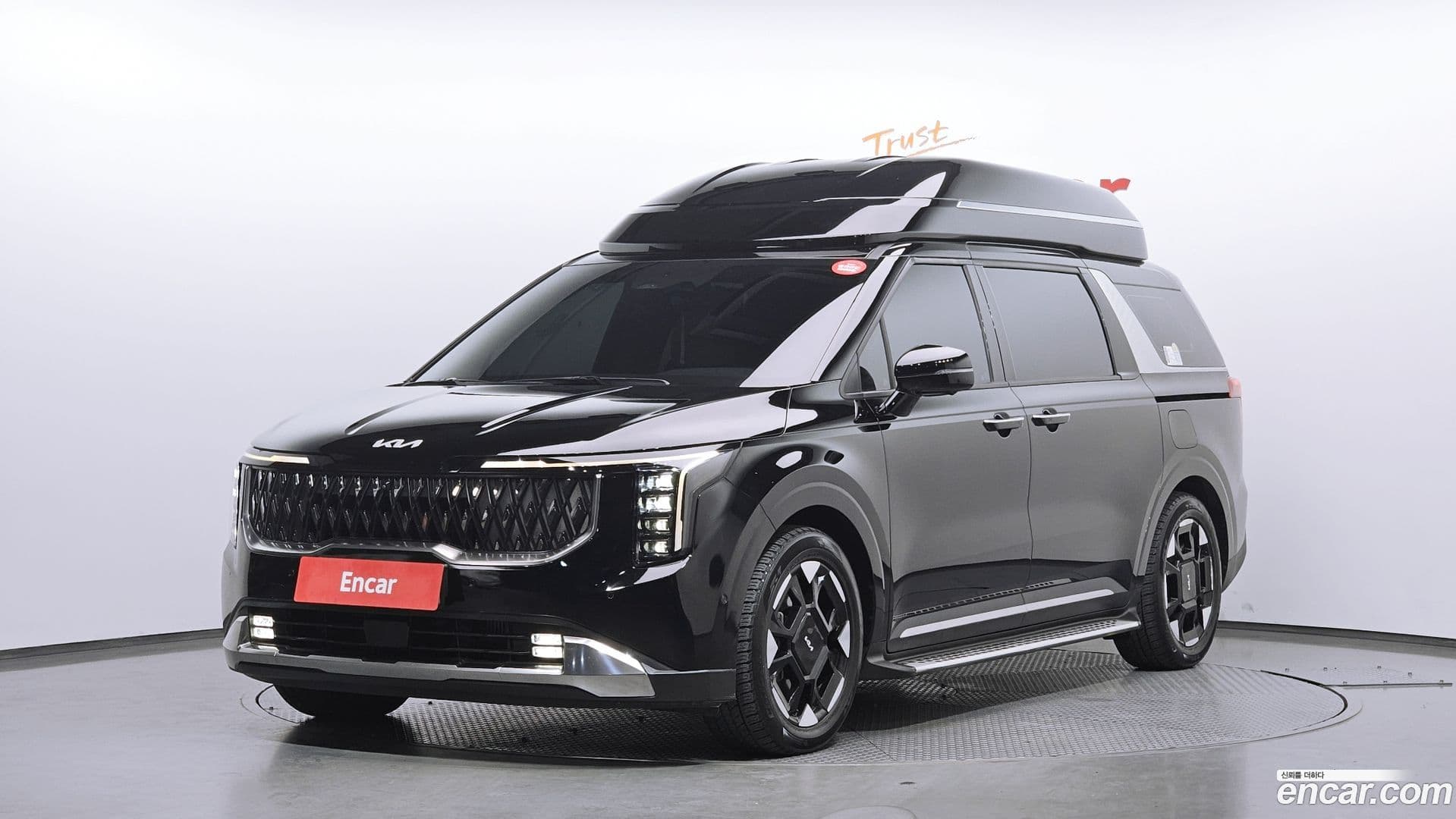 Main__Slider__Photo:Canival Kia 2024.2-0