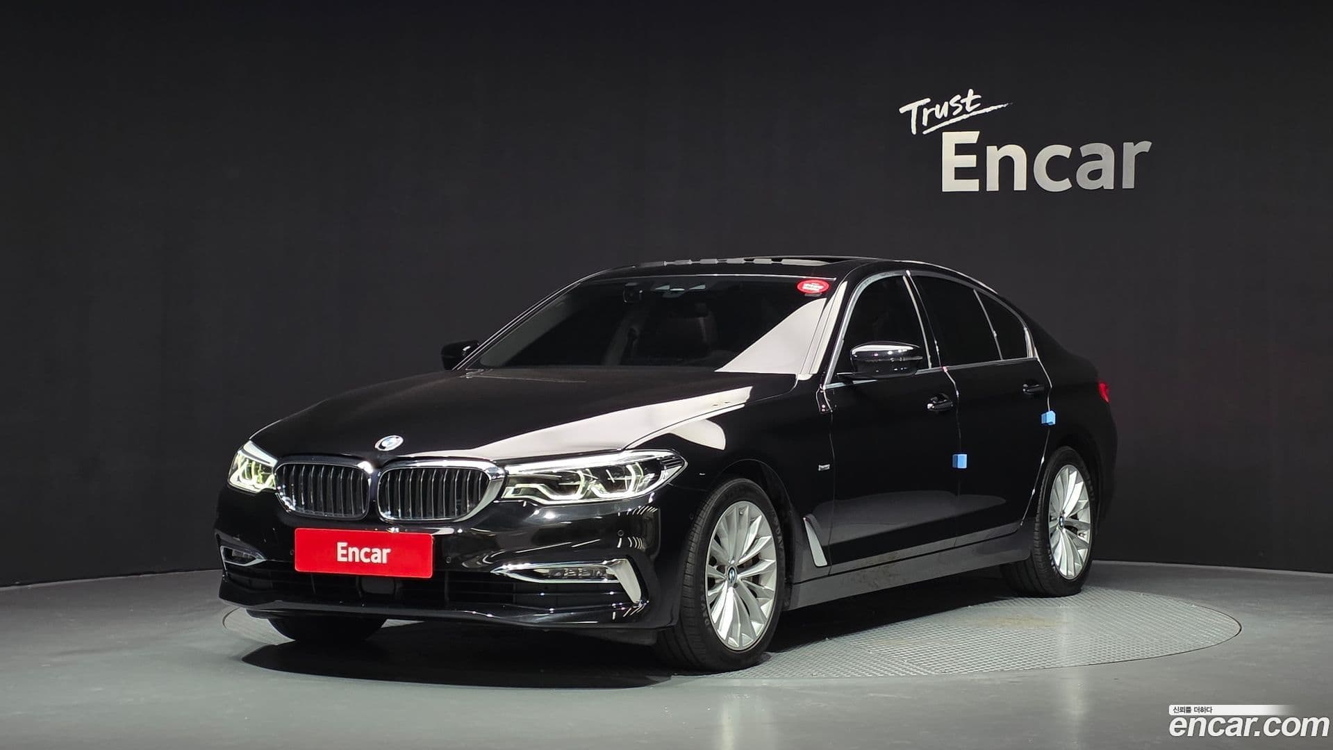 Main__Slider__Photo:5-Series BMW 2018.11-0