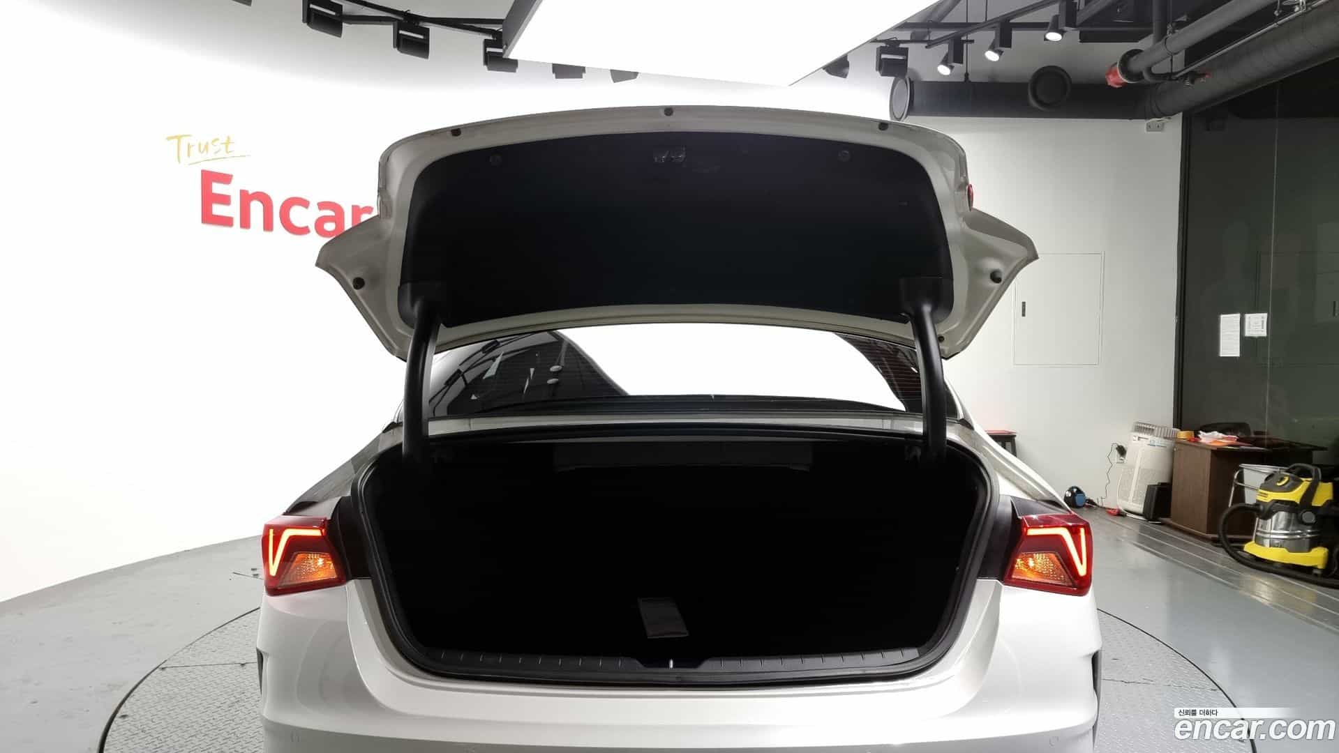 K5 Kia 2022.8-OPTION-024