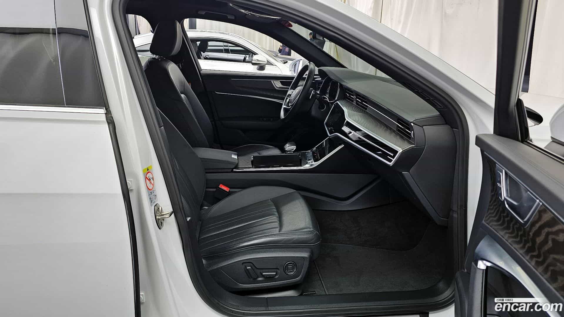 A6 Audi 2021.9-OPTION-015