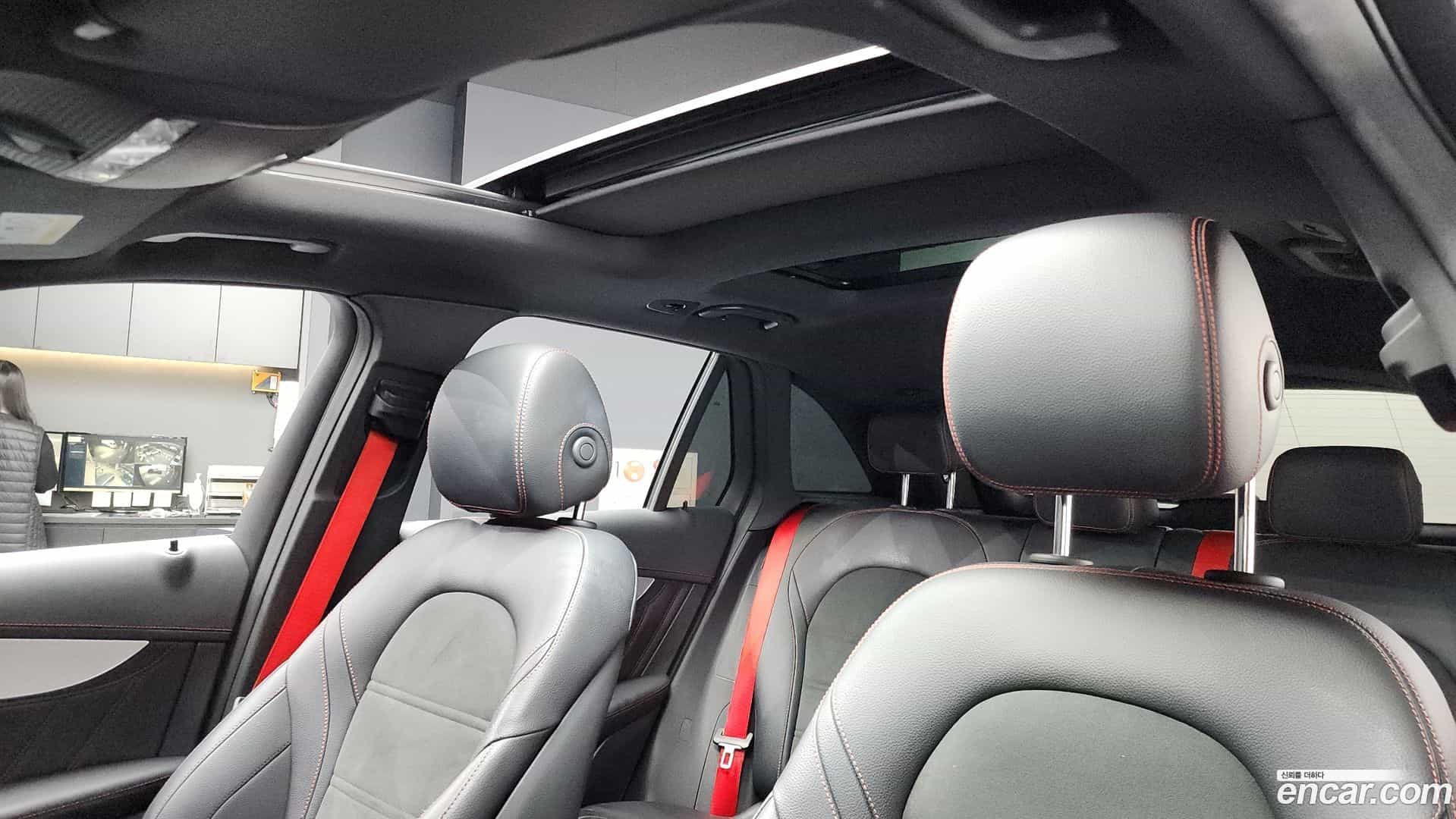 GLC-Class Mercedes-Benz 2022.5-OPTION-23