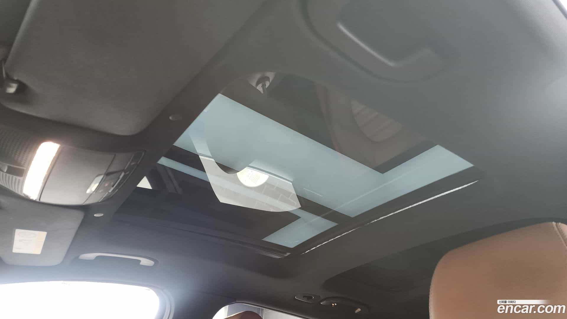 GLC-Class Mercedes-Benz 2022.6-OPTION-22