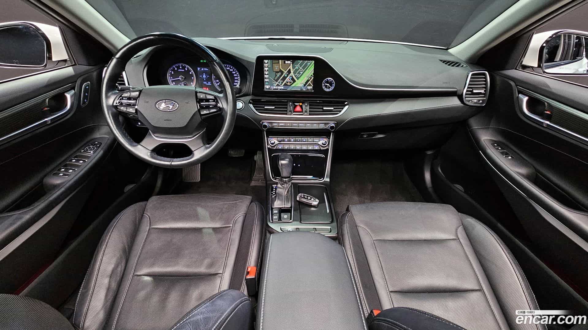 Grandeur Hyundai 2017.4-INNER-007