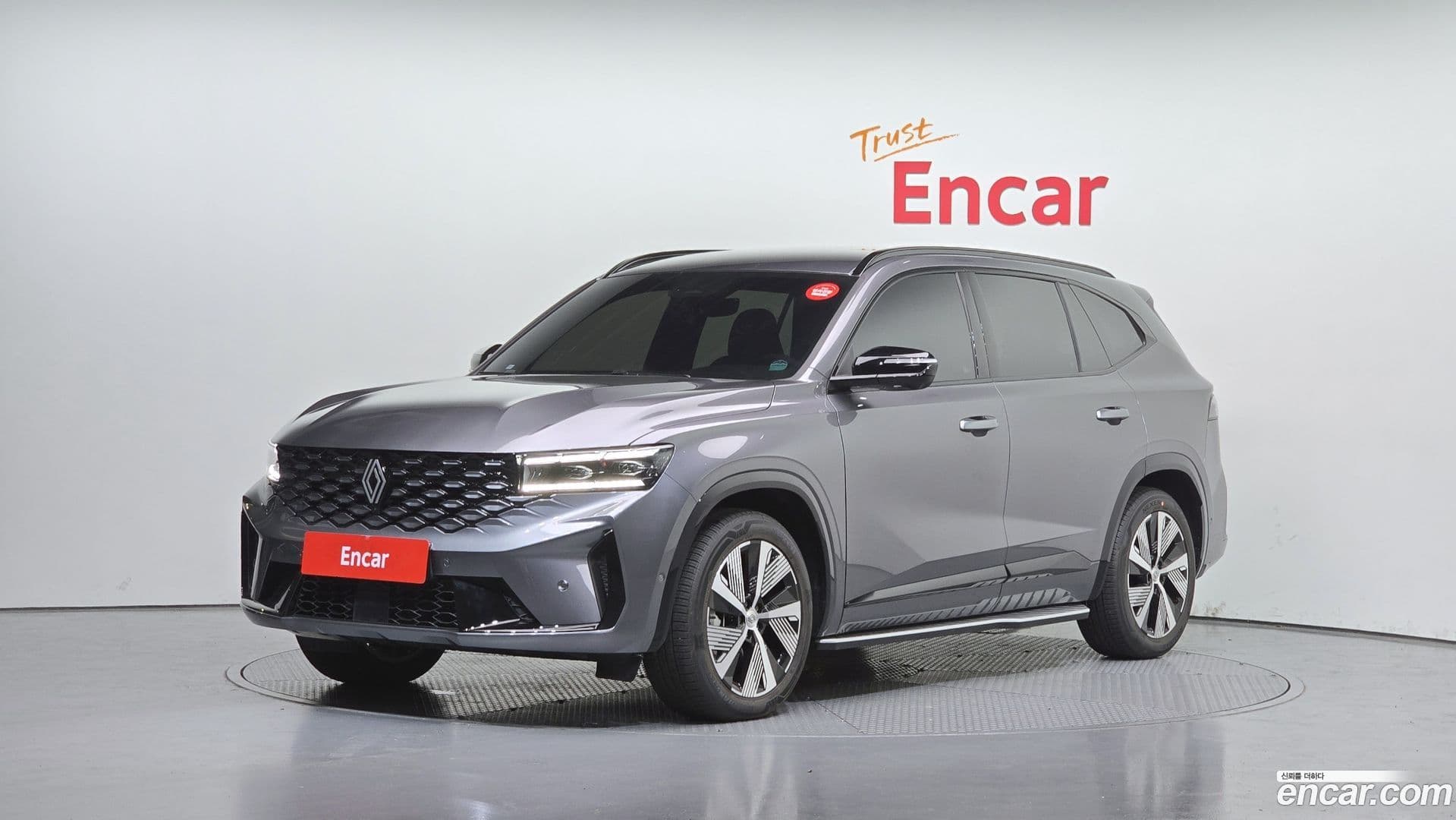 Main__Slider__Photo:Grand Koleos Renault Korea 2025.2-0