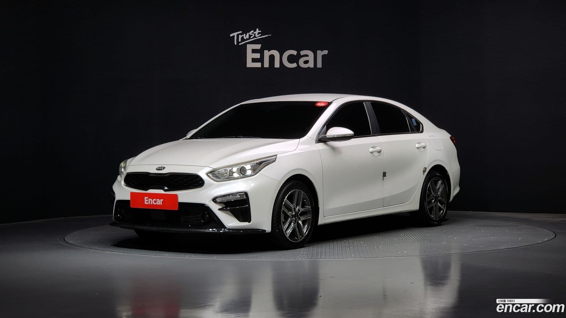 Main__Slider__Photo:K3 Kia 2018.7-0