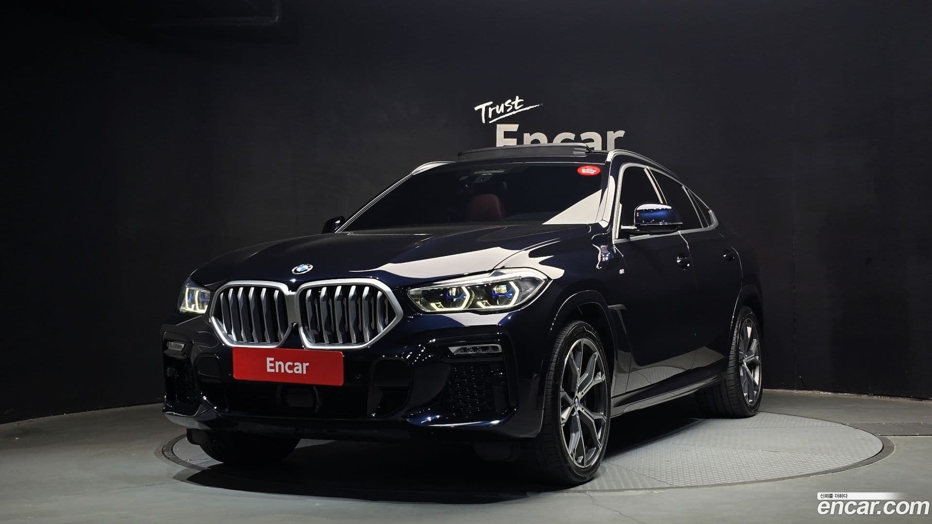 Main__Slider__Photo:X6 BMW 2021.8-0