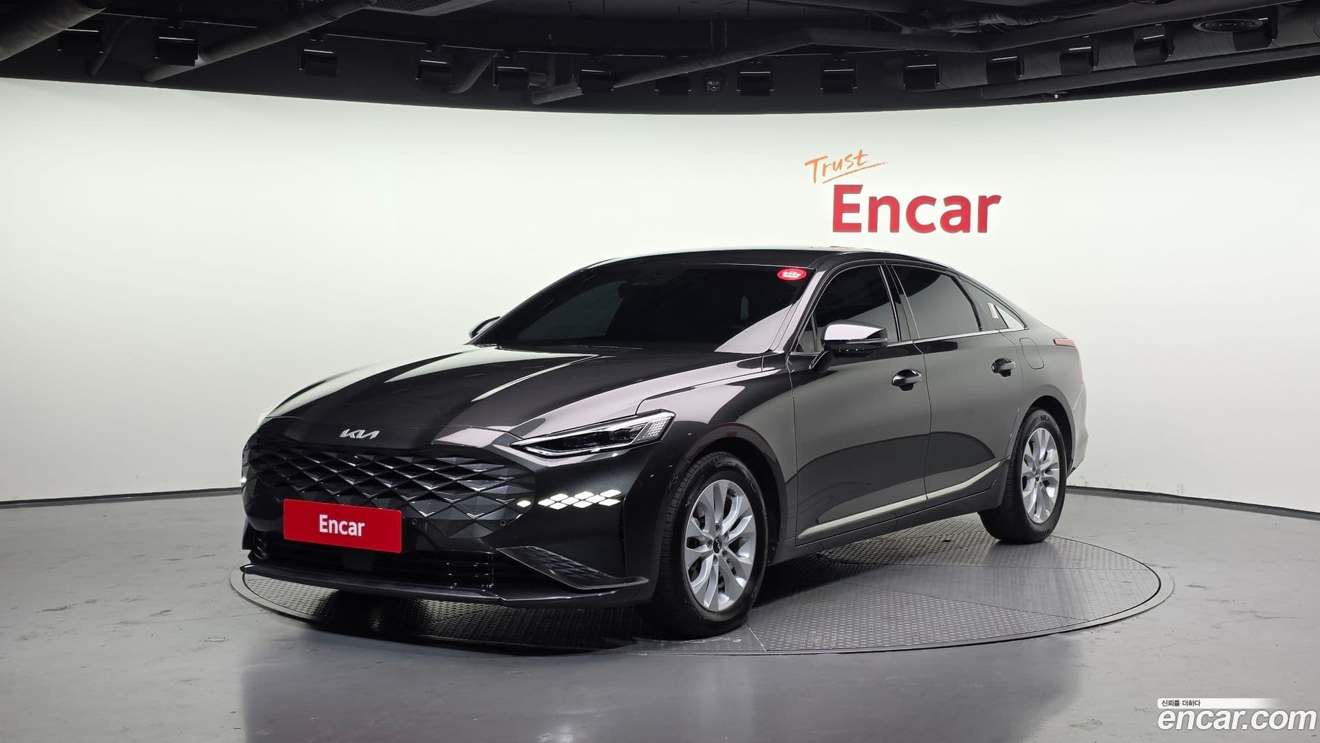 Main__Slider__Photo:K8 Kia 2021.10-0