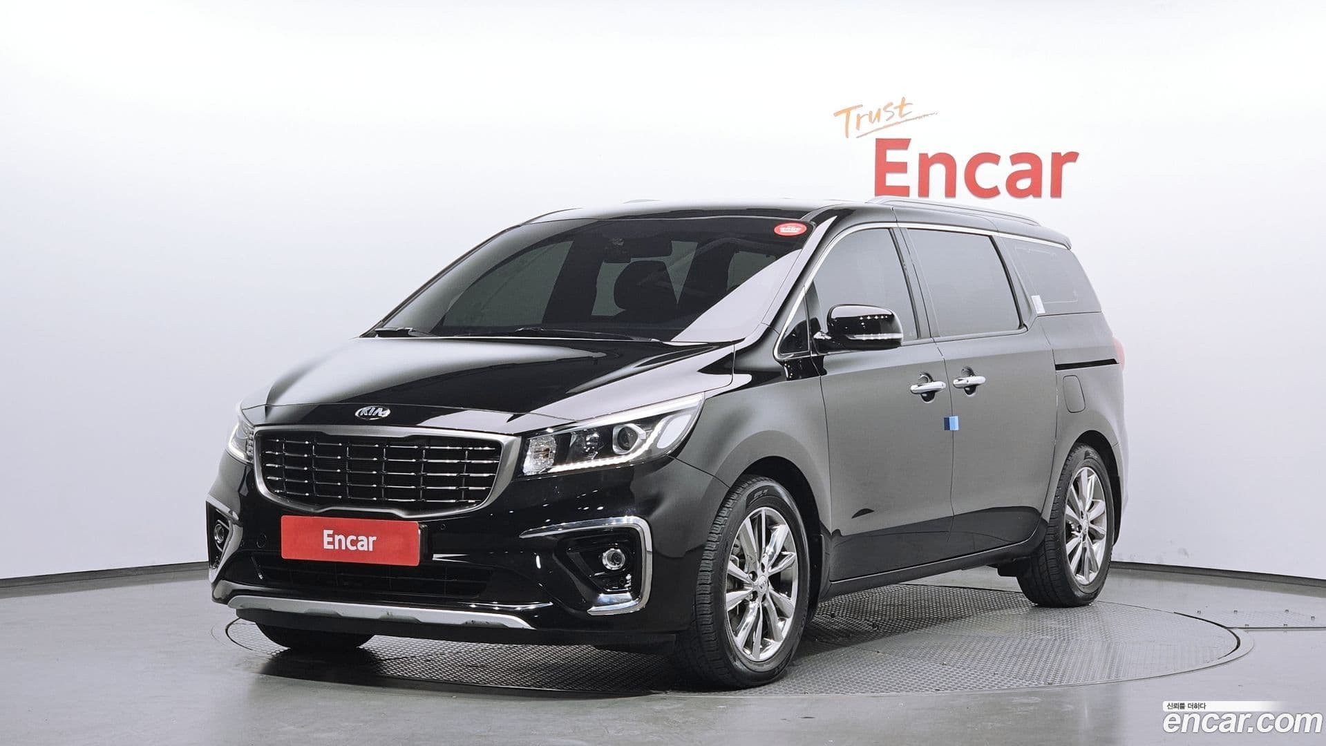 Main__Slider__Photo:Canival Kia 2019.11-0