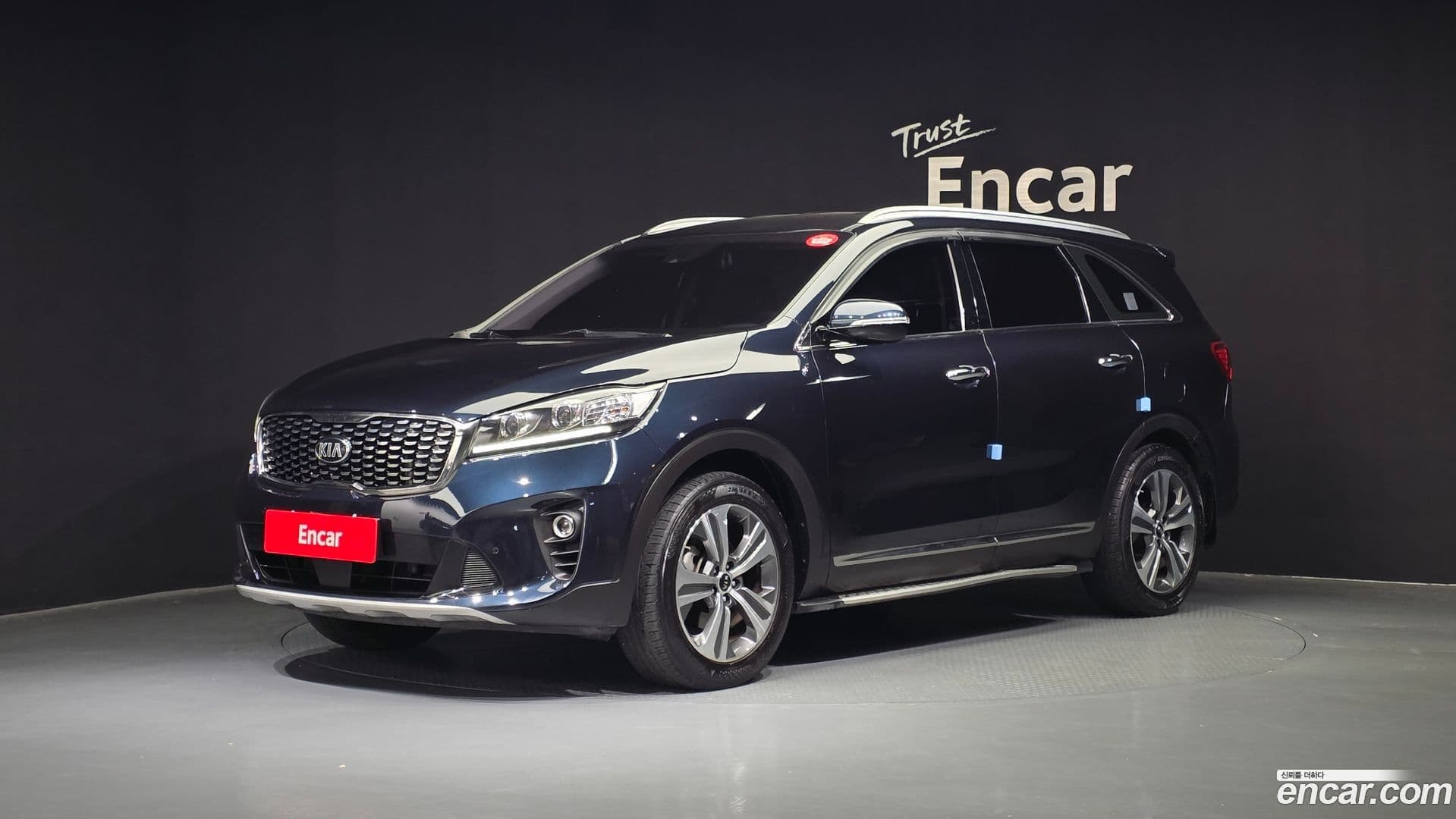 Main__Slider__Photo:Sorento Kia 2017.9-0