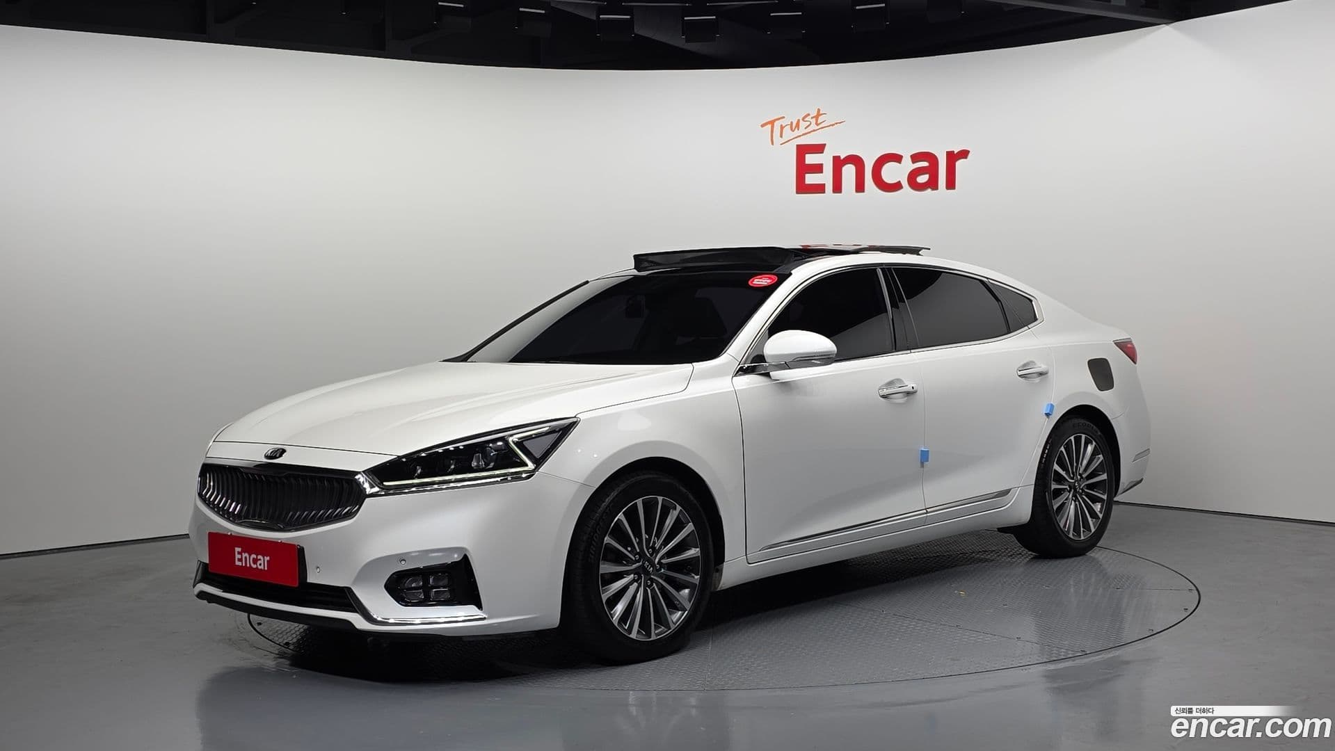 Main__Slider__Photo:K7 Kia 2019.0-0