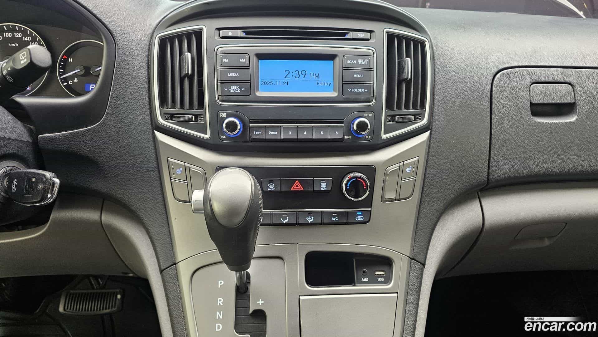Starex Hyundai 2019.3-OPTION-018