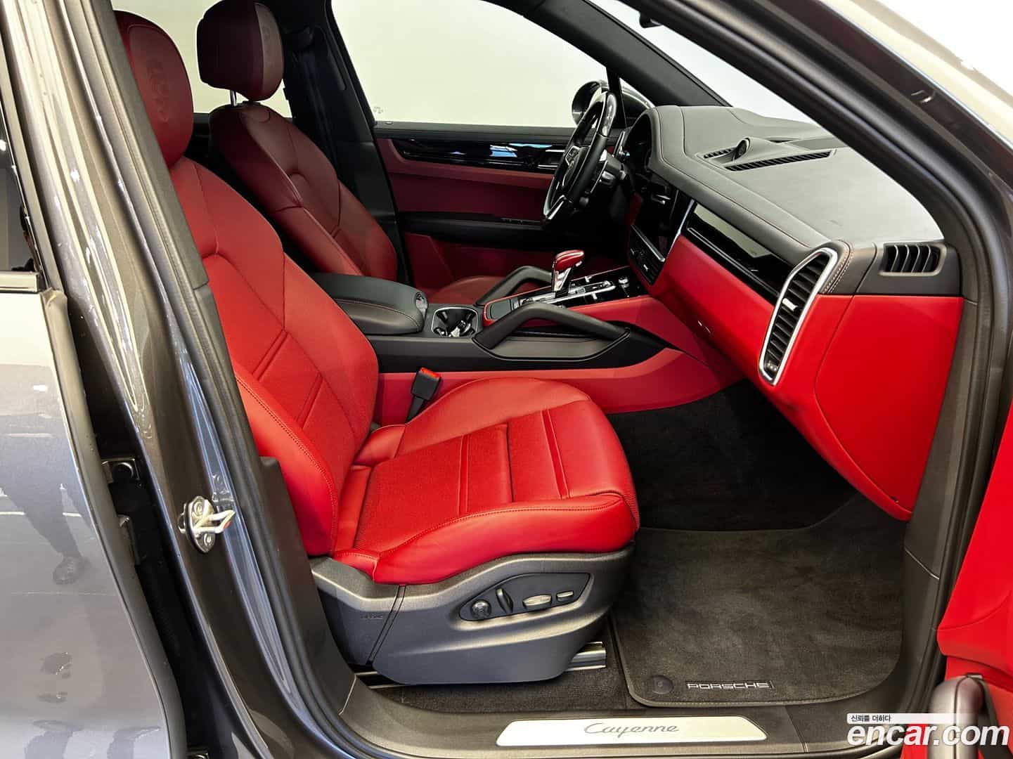 Cayenne Porsche 2022.9-INNER-010