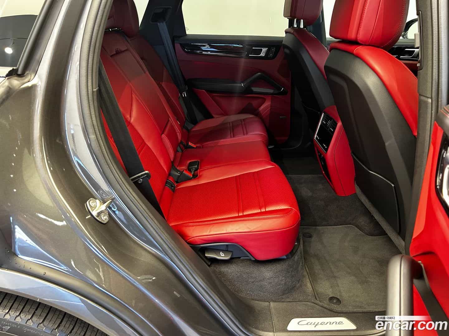Cayenne Porsche 2022.9-OPTION-015