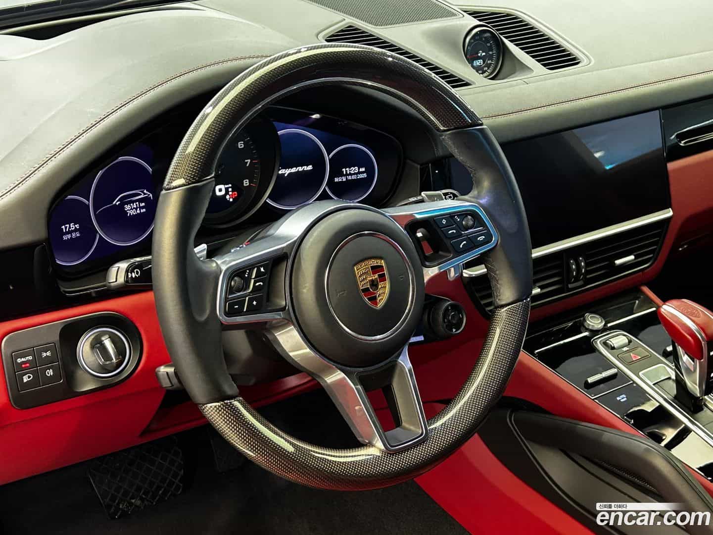 Cayenne Porsche 2022.9-OPTION-017