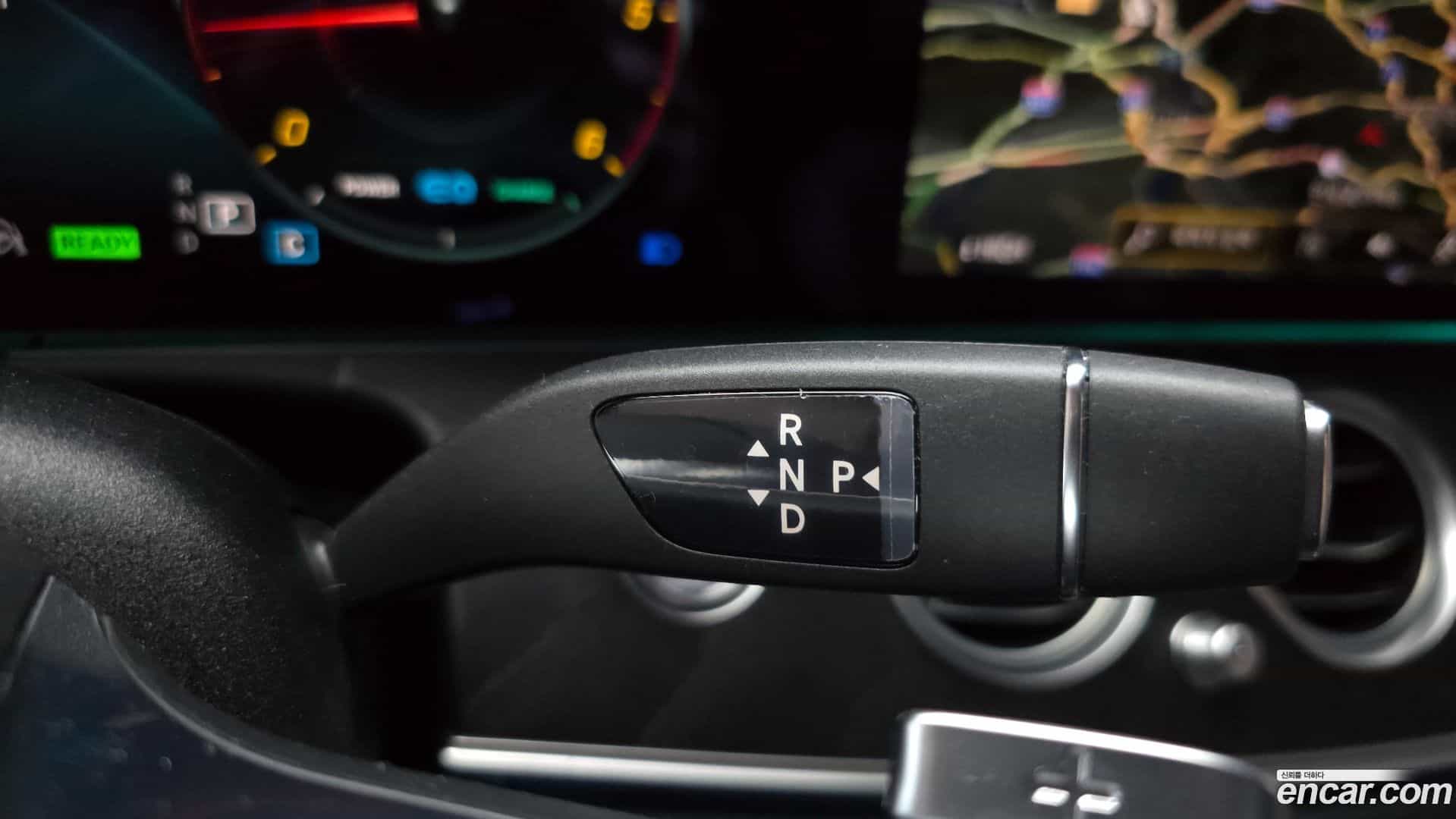 E-Class Mercedes-Benz 2022.7-INNER-9