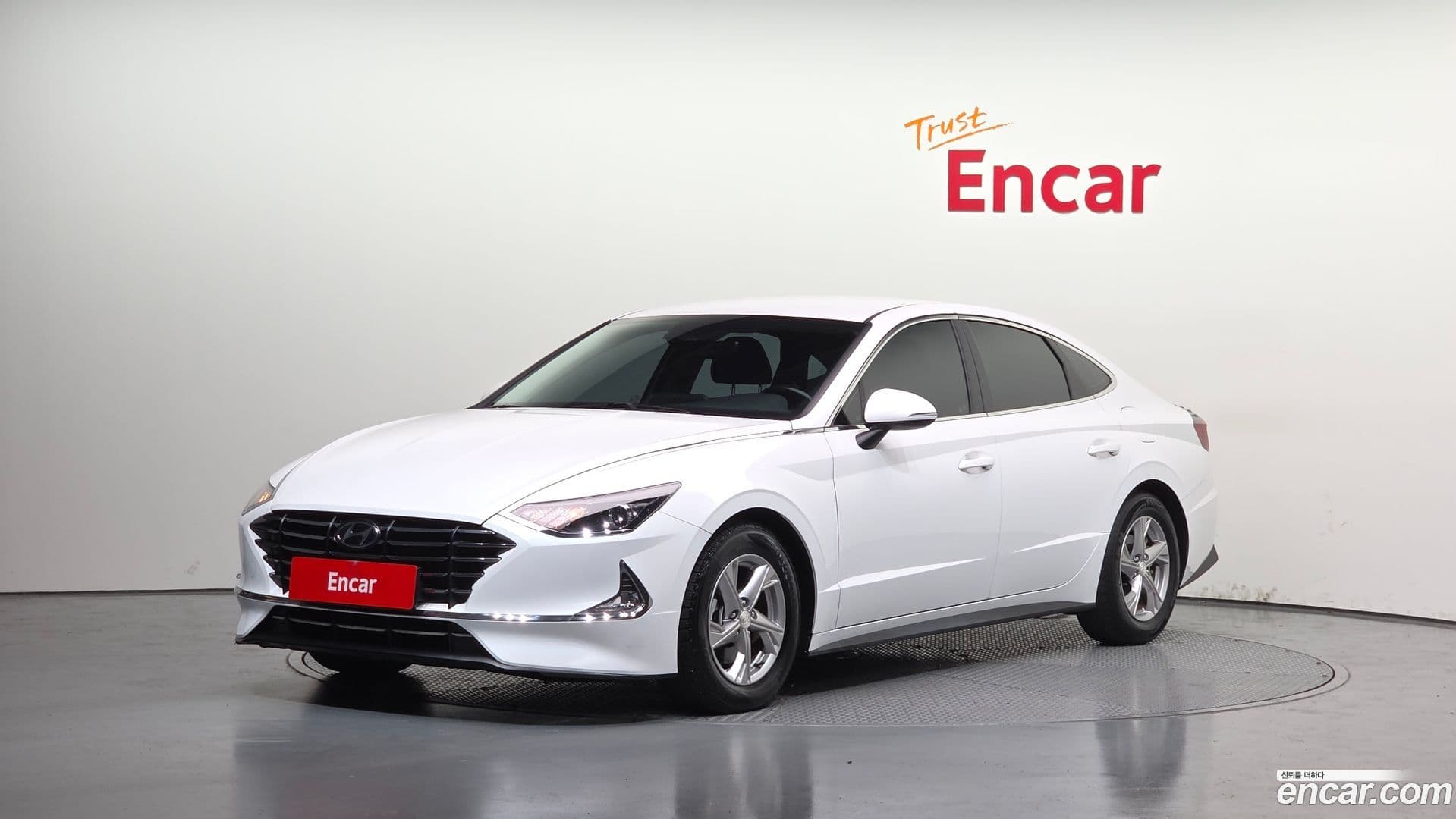 Main__Slider__Photo:Sonata Hyundai 2021.9-0