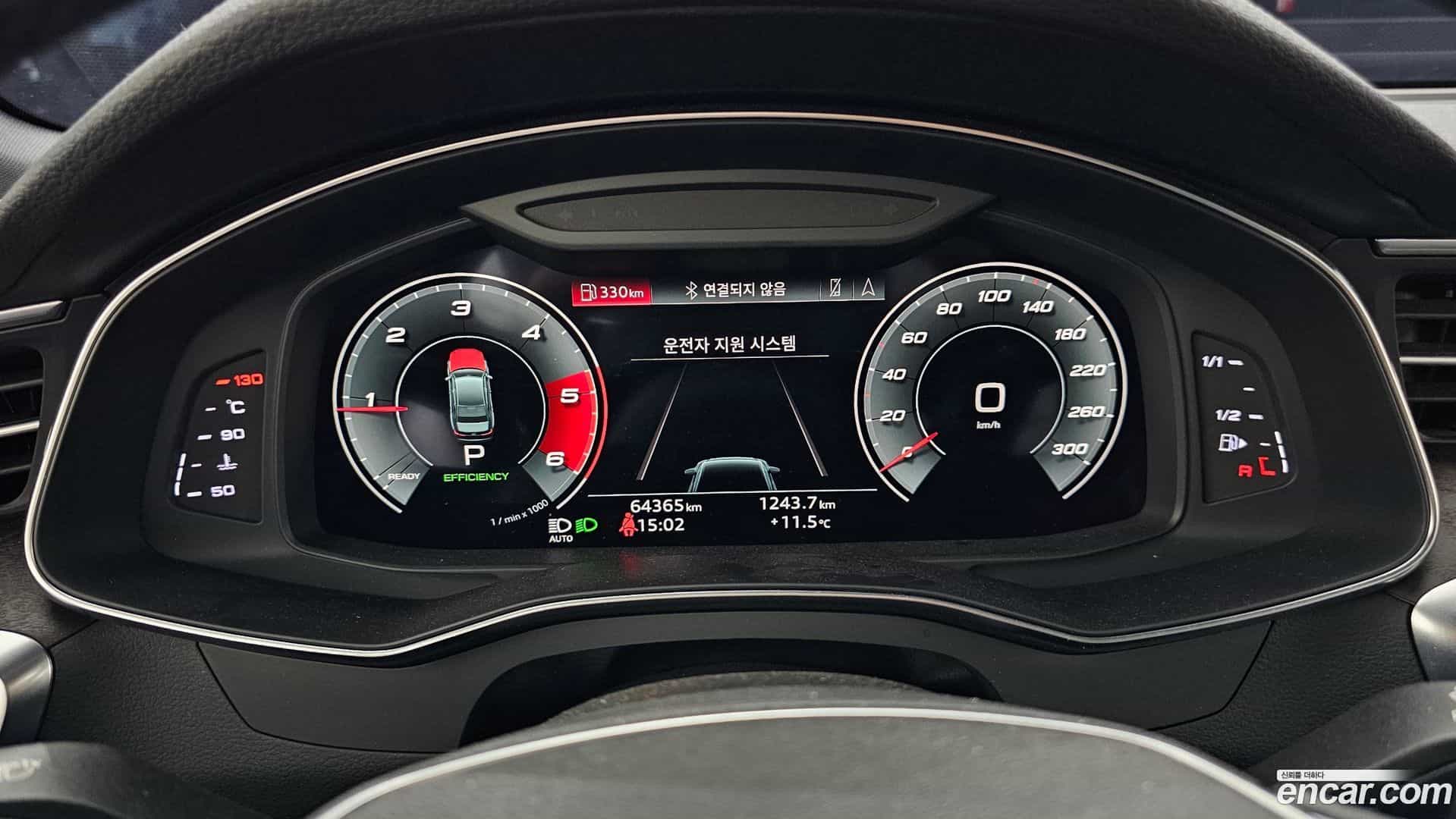 A6 Audi 2021.11-INNER-008