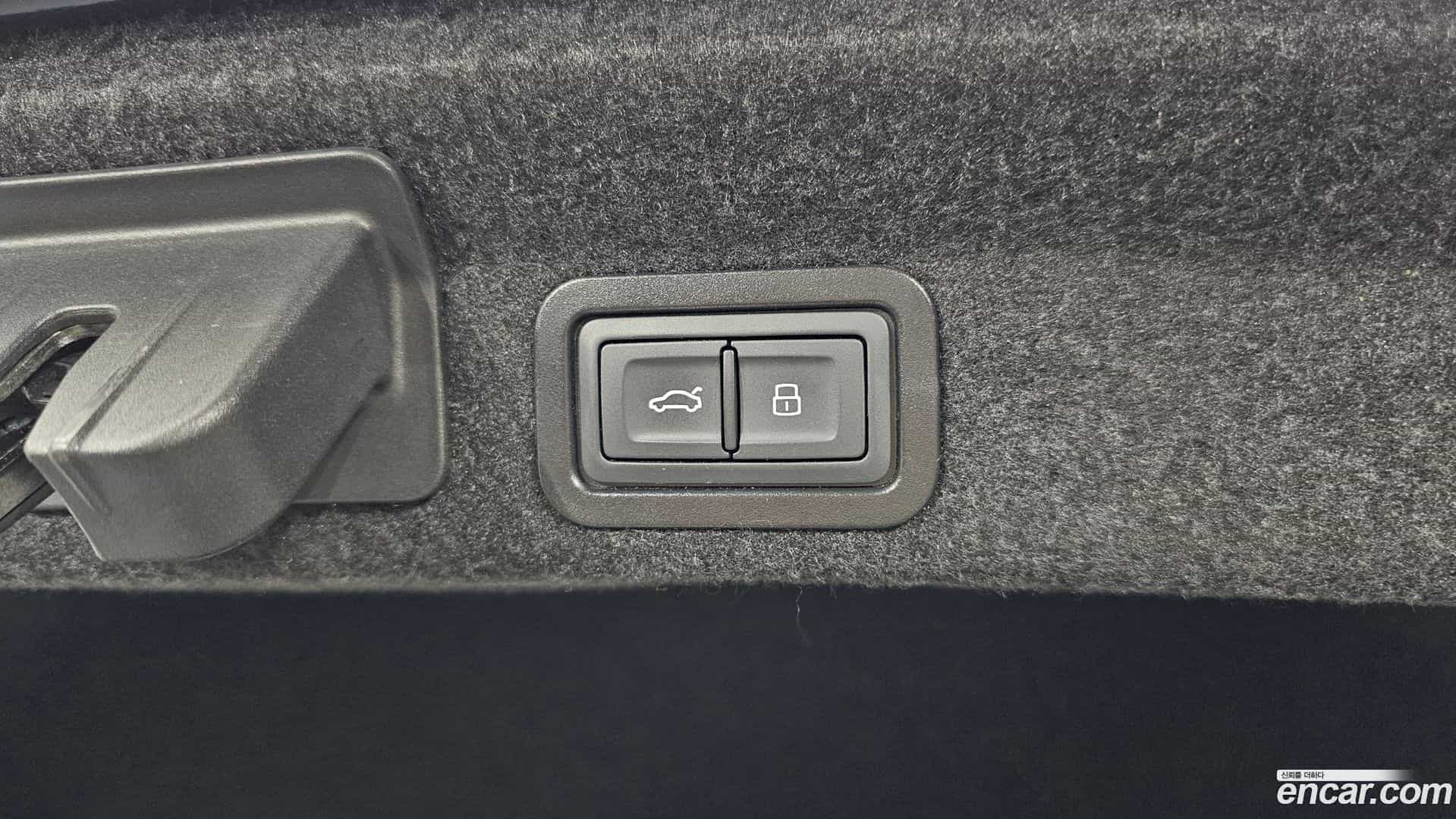 A6 Audi 2021.11-OPTION-024