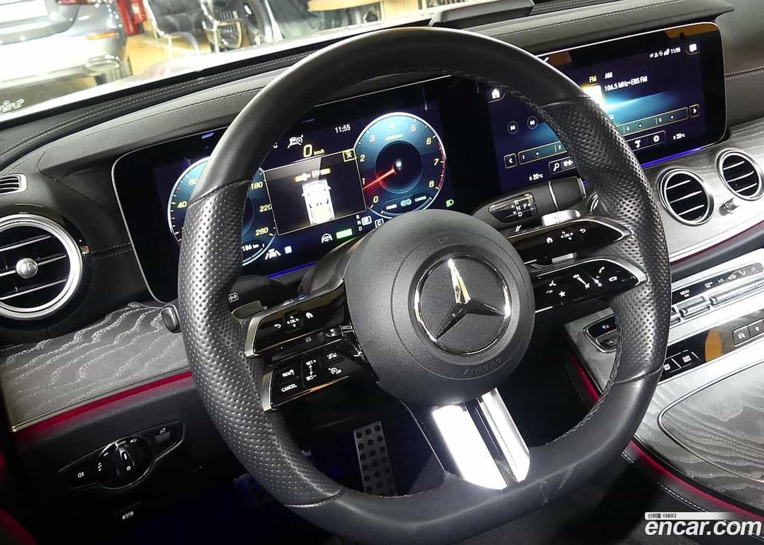 E-Class Mercedes-Benz 2022.9-OPTION-16