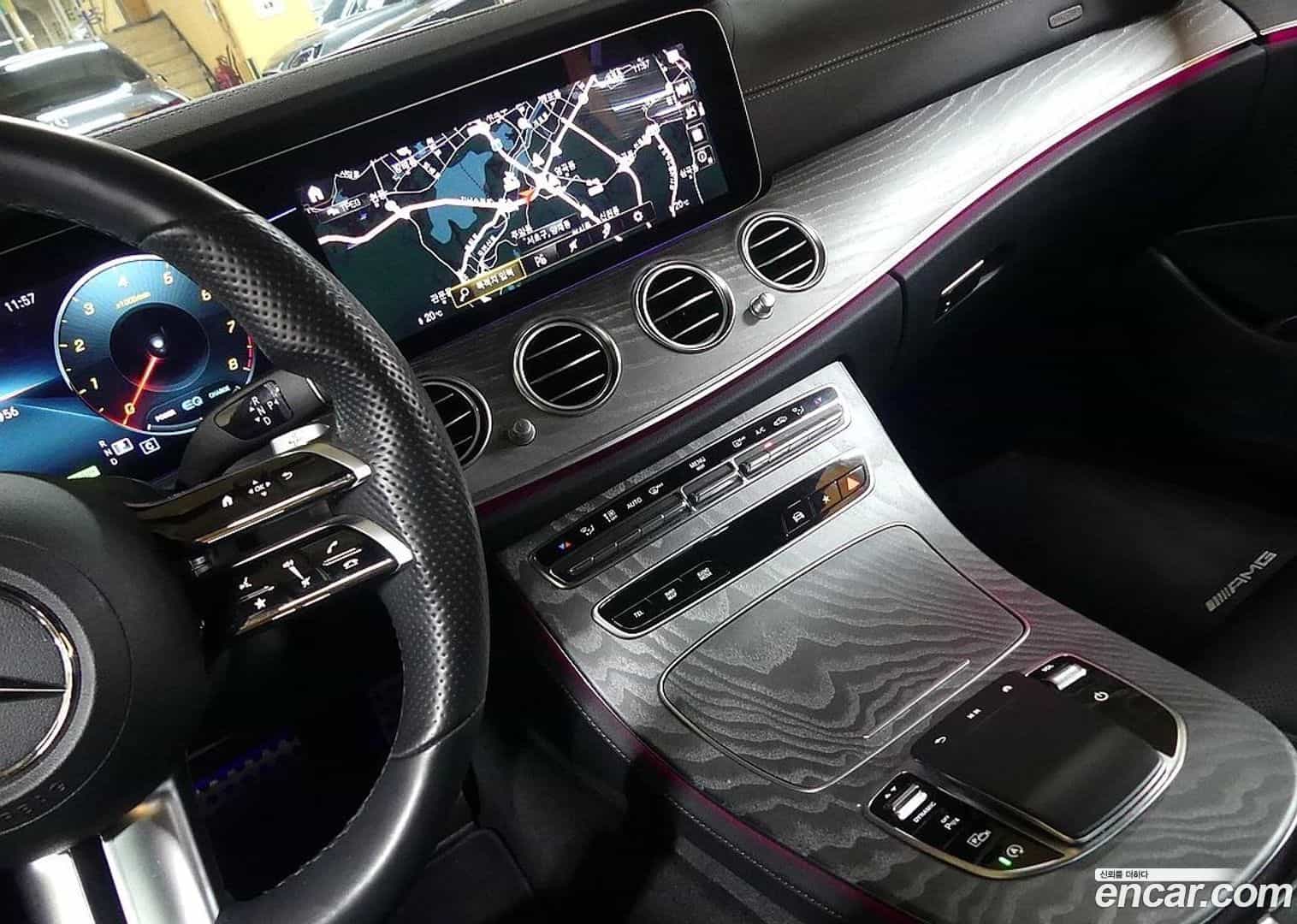 E-Class Mercedes-Benz 2022.9-OPTION-17