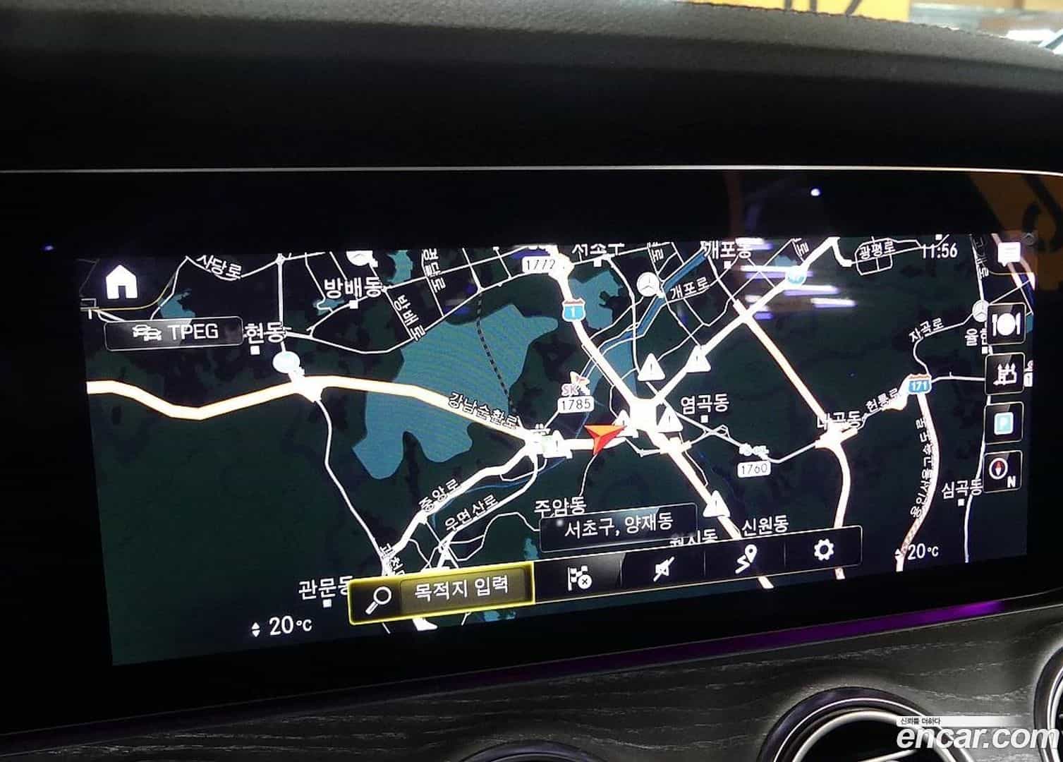 E-Class Mercedes-Benz 2022.9-OPTION-21