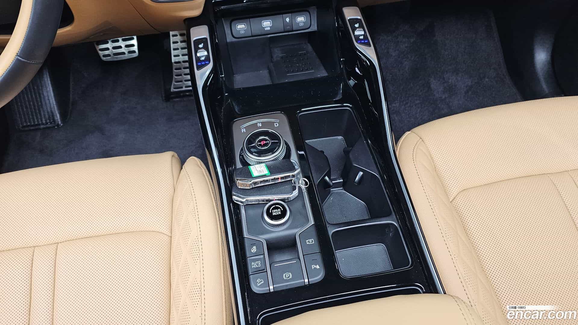 Sorento Kia 2023.1-INNER-009