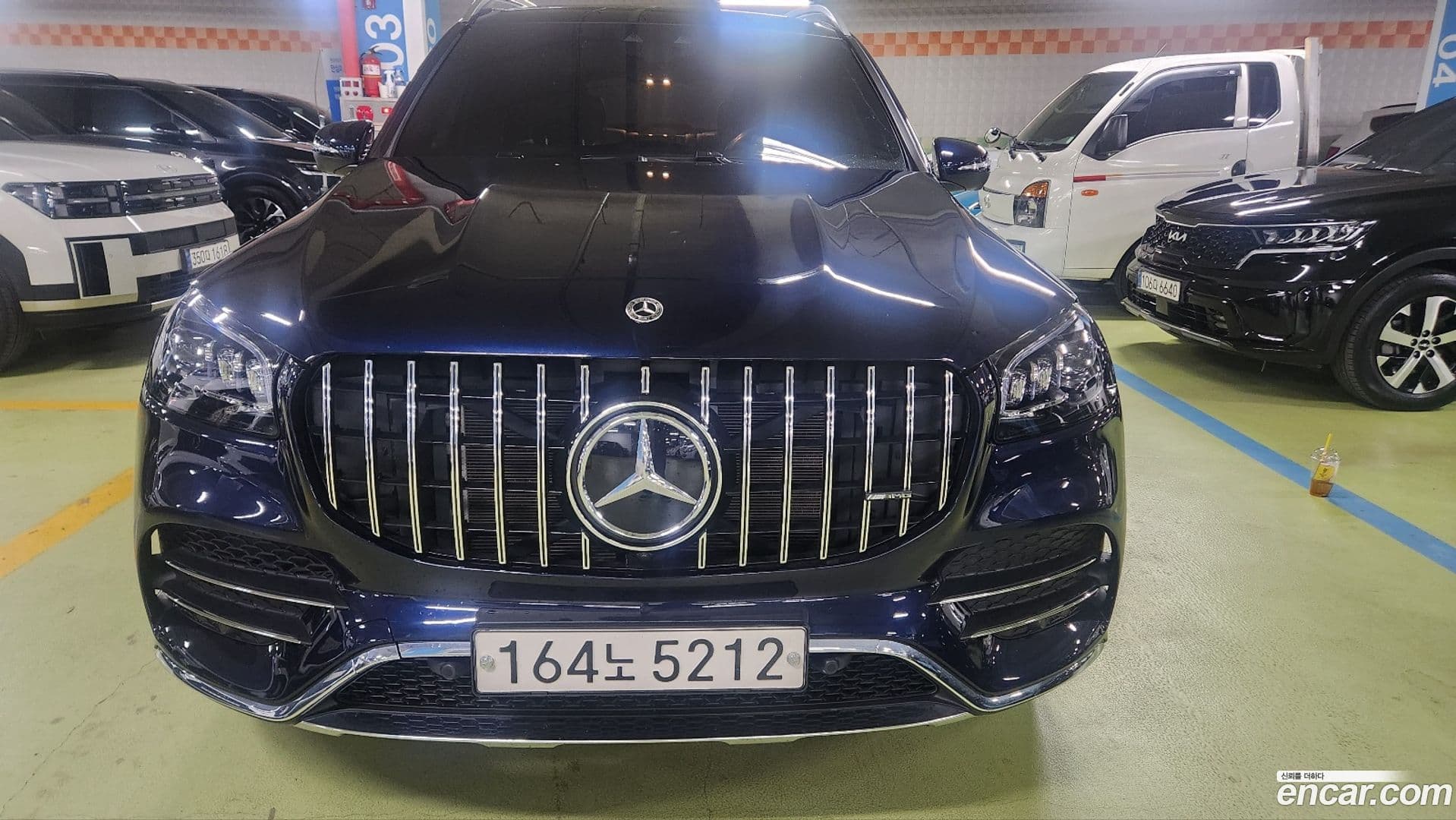 Main__Slider__Photo:GLS-Class Mercedes-Benz 2021.11-0