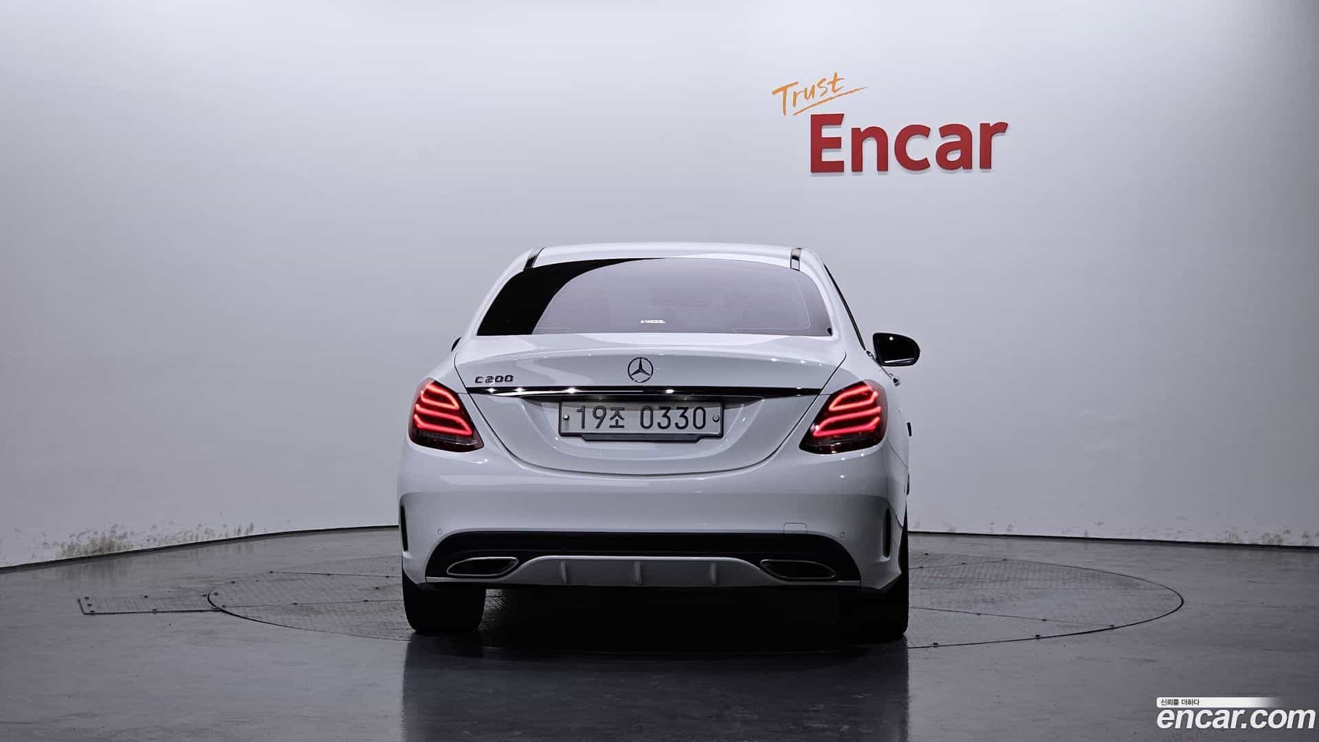 C-Class Mercedes-Benz 2016.10-OUTER-4