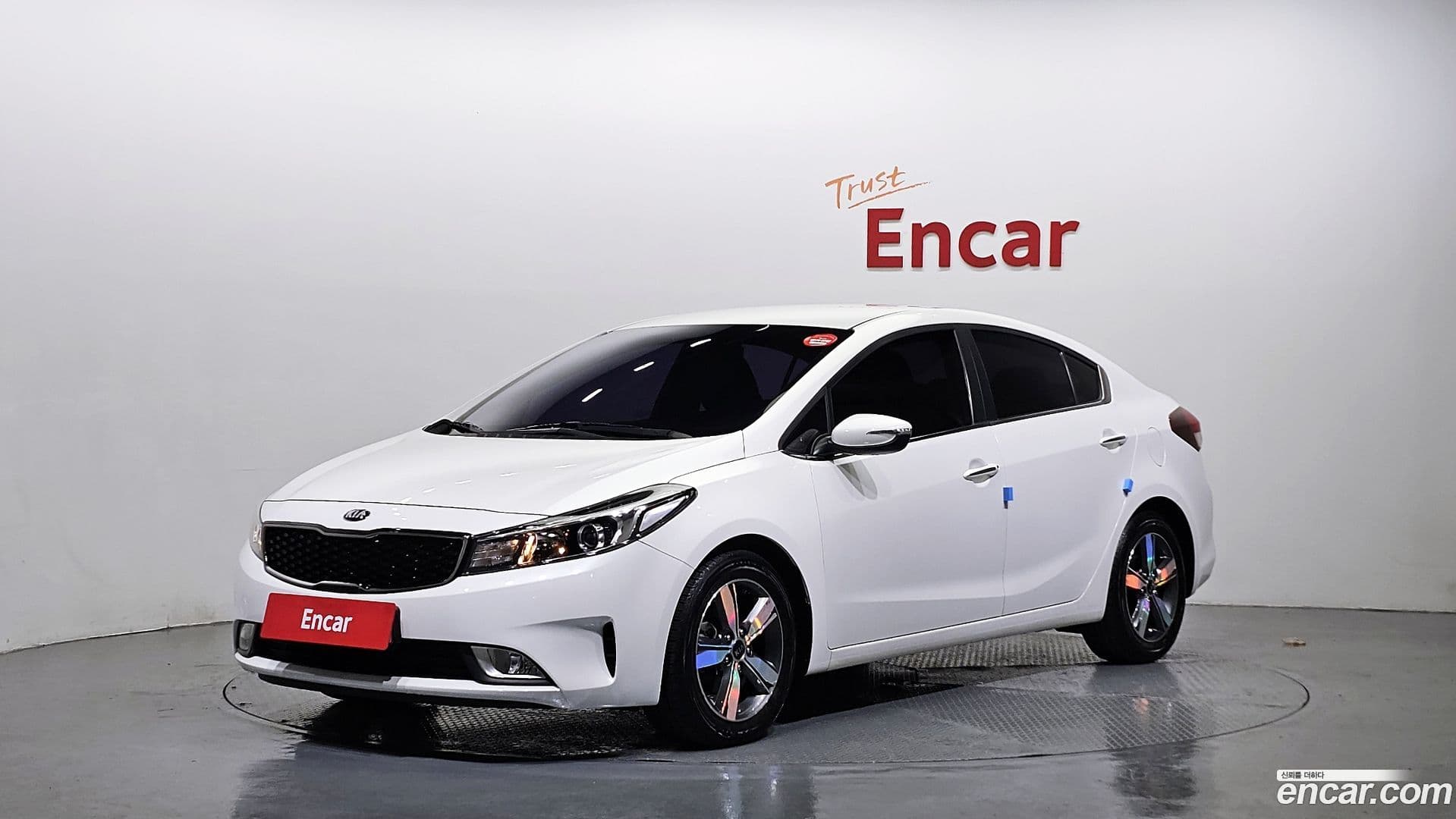 Main__Slider__Photo:K3 Kia 2017.9-0