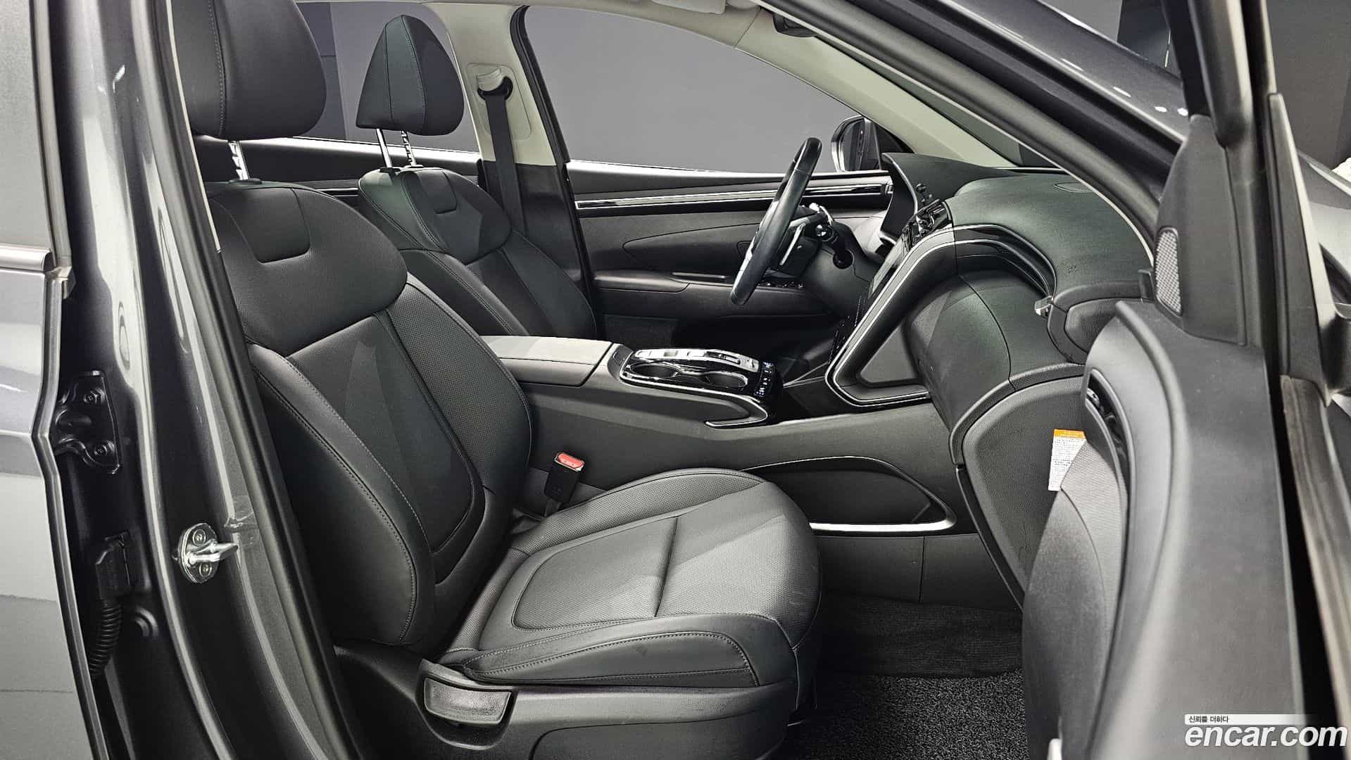 Tucson Hyundai 2022.1-INNER-010