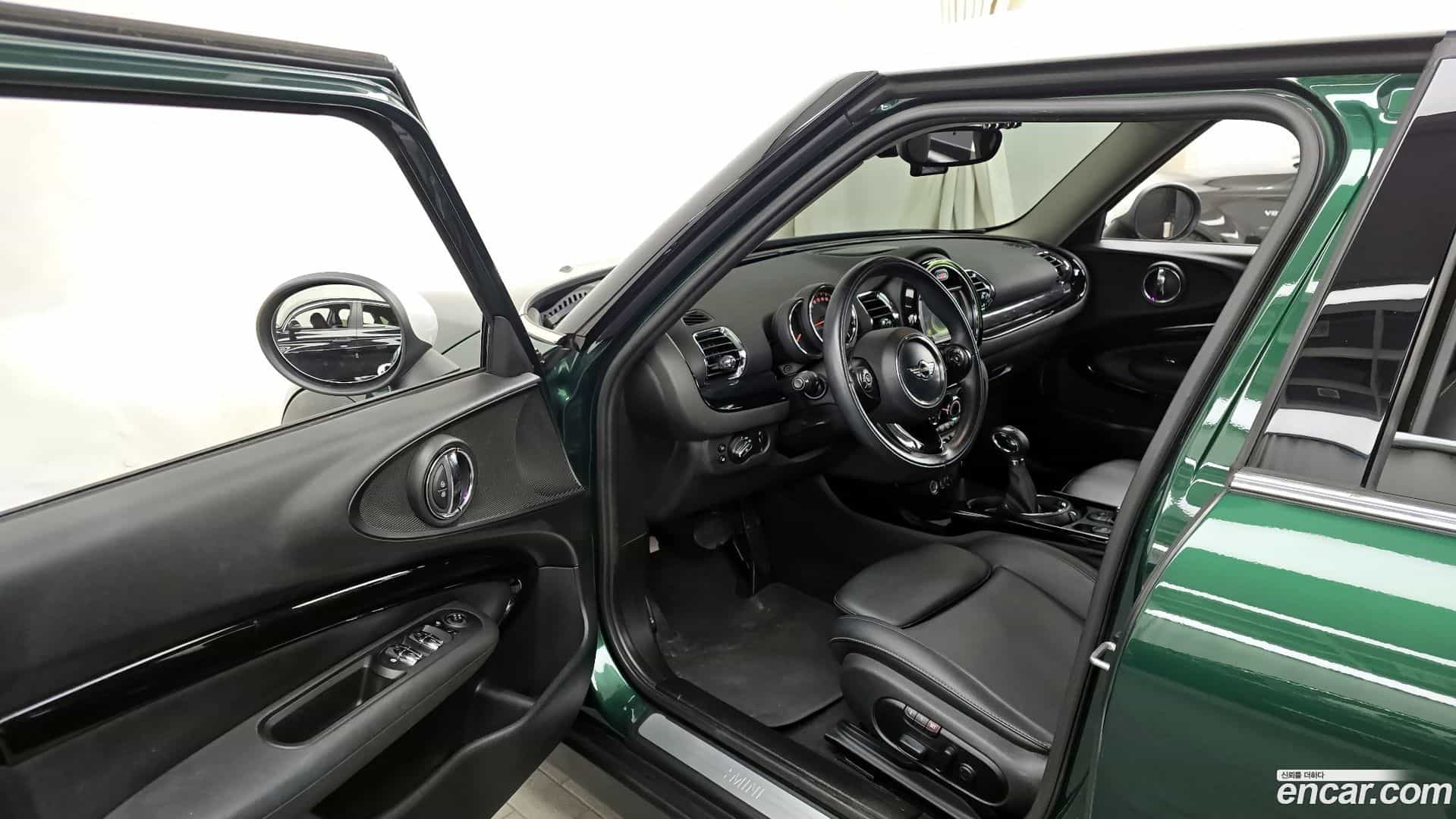 Clubman Mini 2017.1-INNER-010