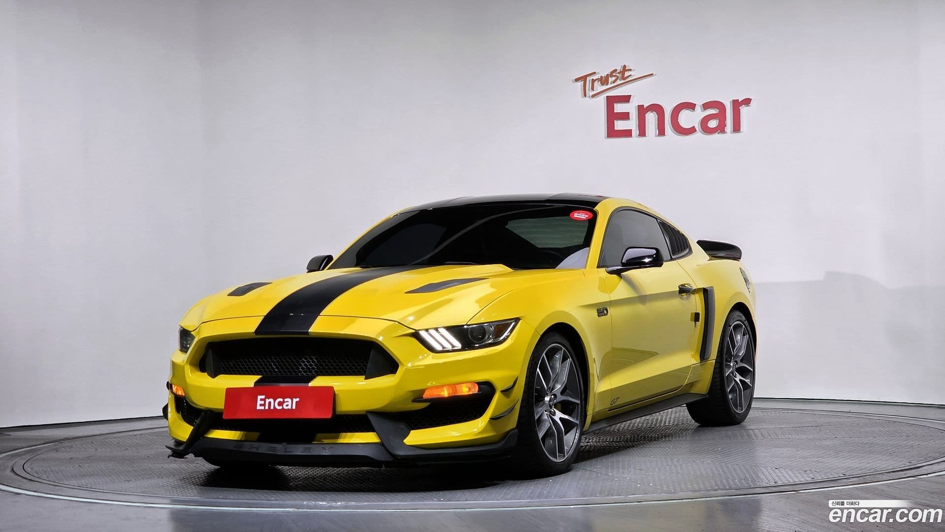 Main__Slider__Photo:Mustang Ford 2016.6-0