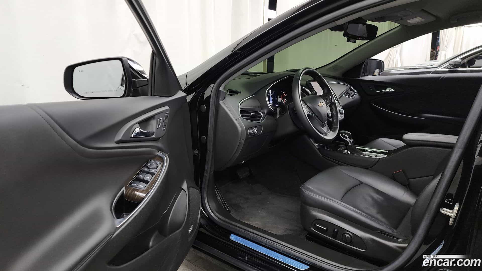 Malibu Chevrolet 2022.10-INNER-010