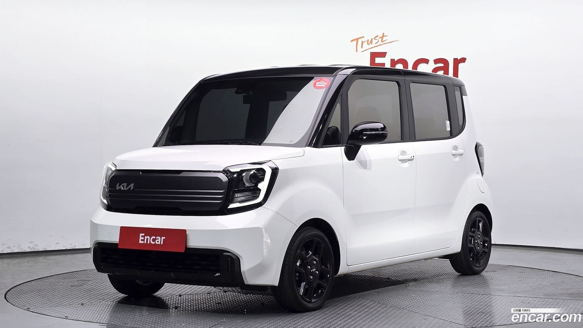 Main__Slider__Photo:RAY Kia 2024.1-0