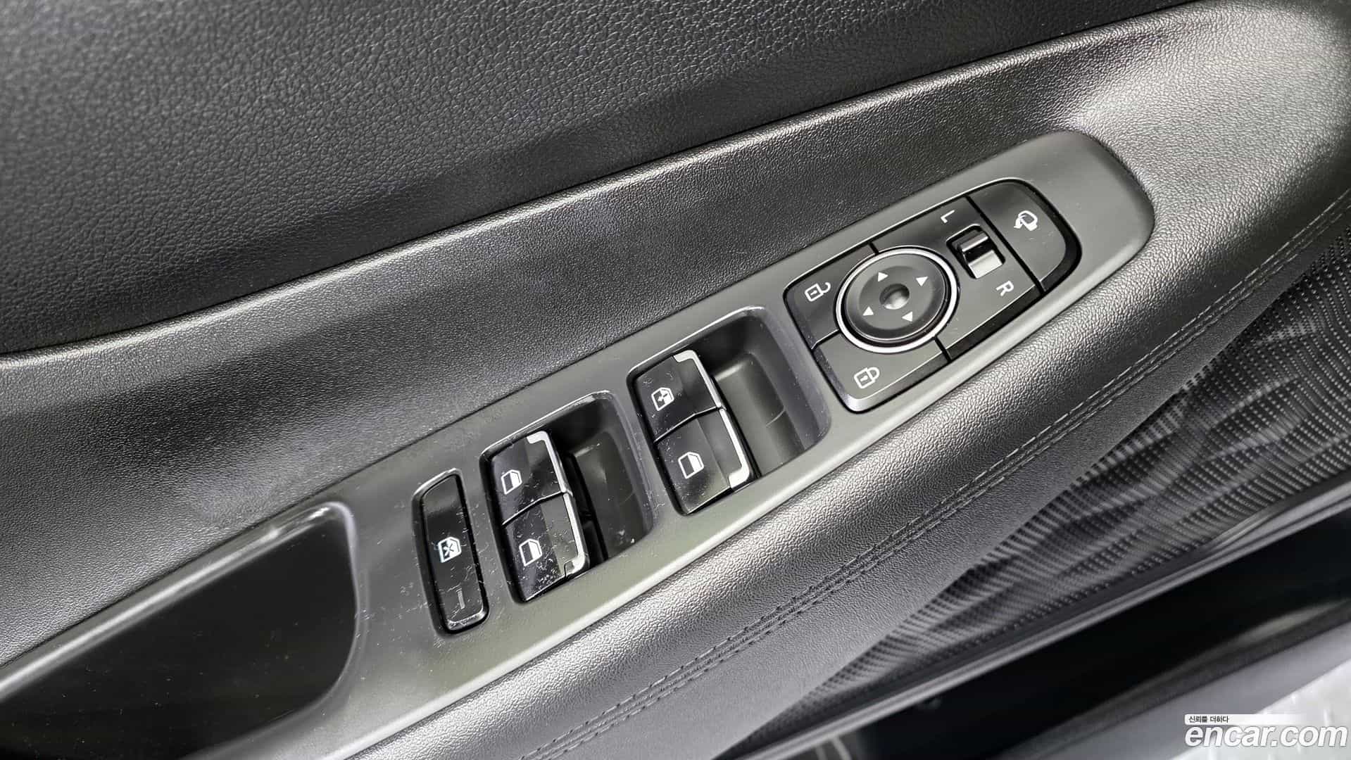 Santafe Hyundai 2022.0-OPTION-018