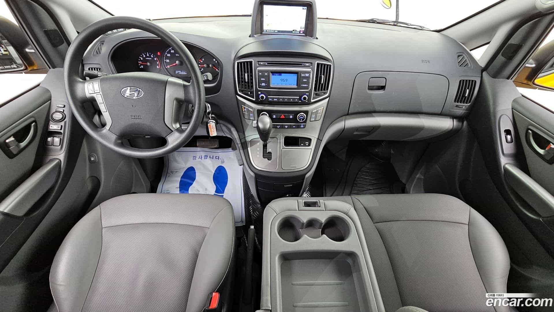 Starex Hyundai 2019.8-INNER-007