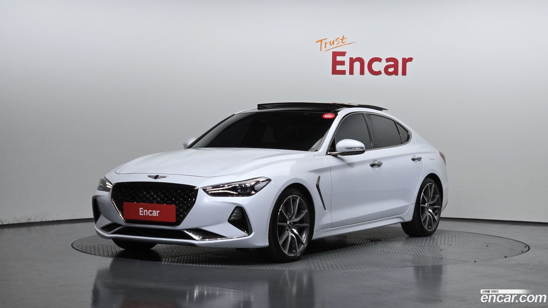 Main__Slider__Photo:G70 Genesis 2018.0-0
