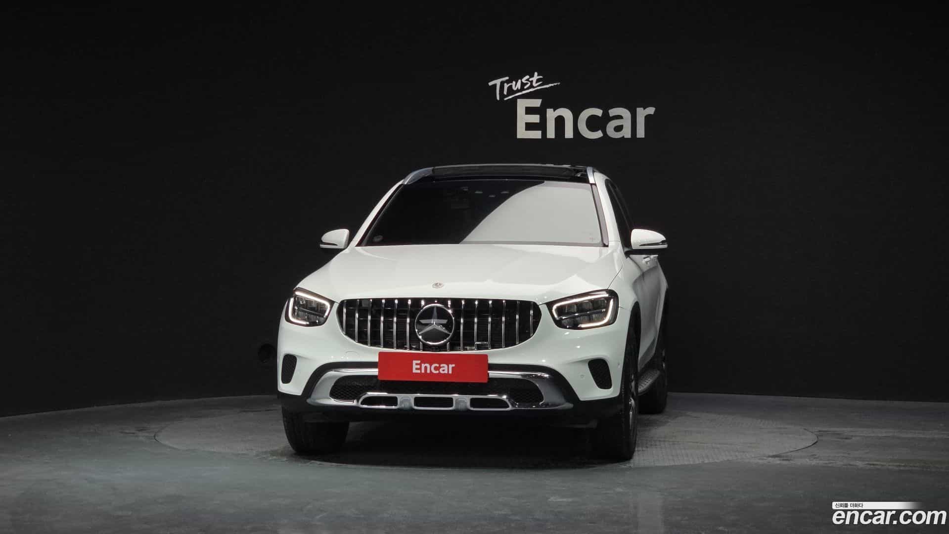 GLC-Class Mercedes-Benz 2022.7-OUTER-003