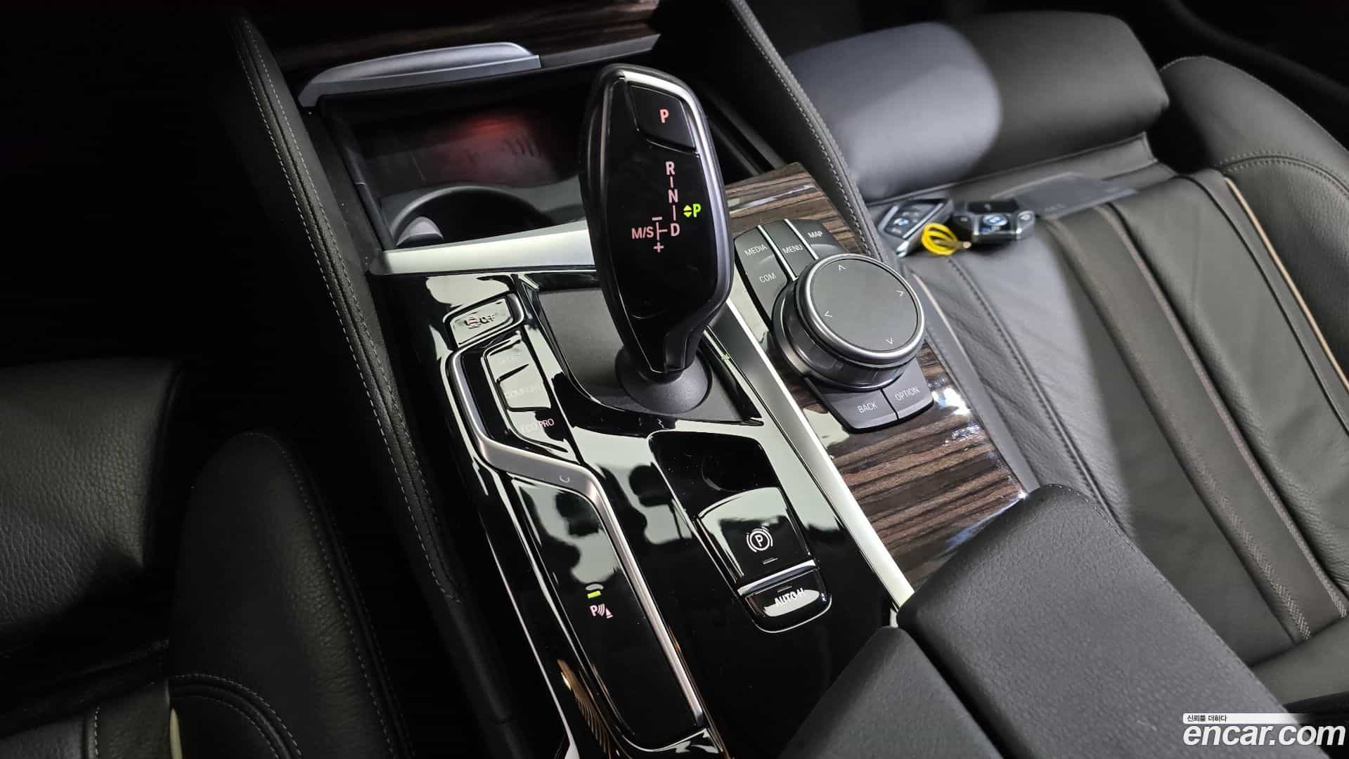 5-Series BMW 2021.9-INNER-009