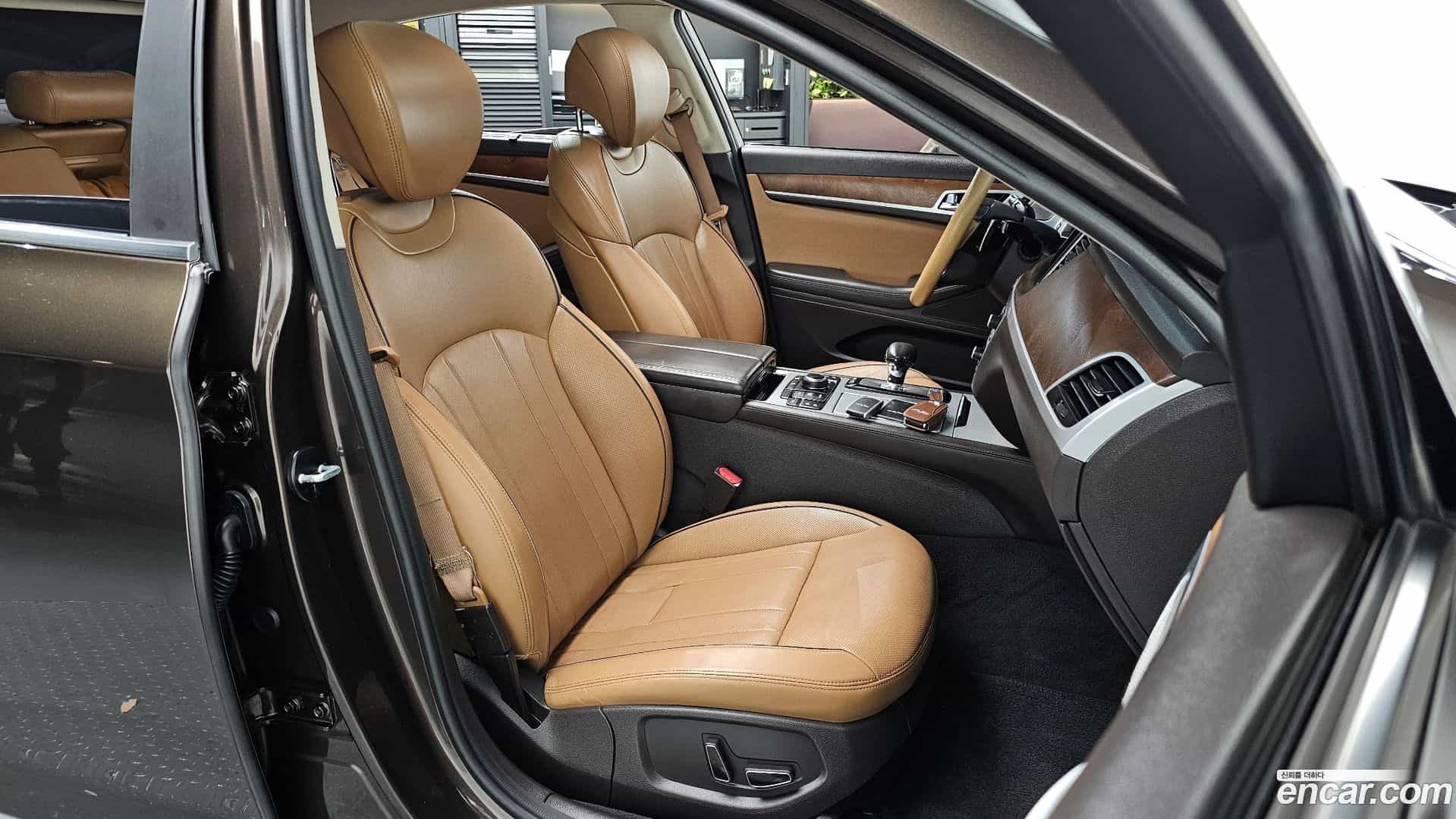 G80 Genesis 2016.9-INNER-010