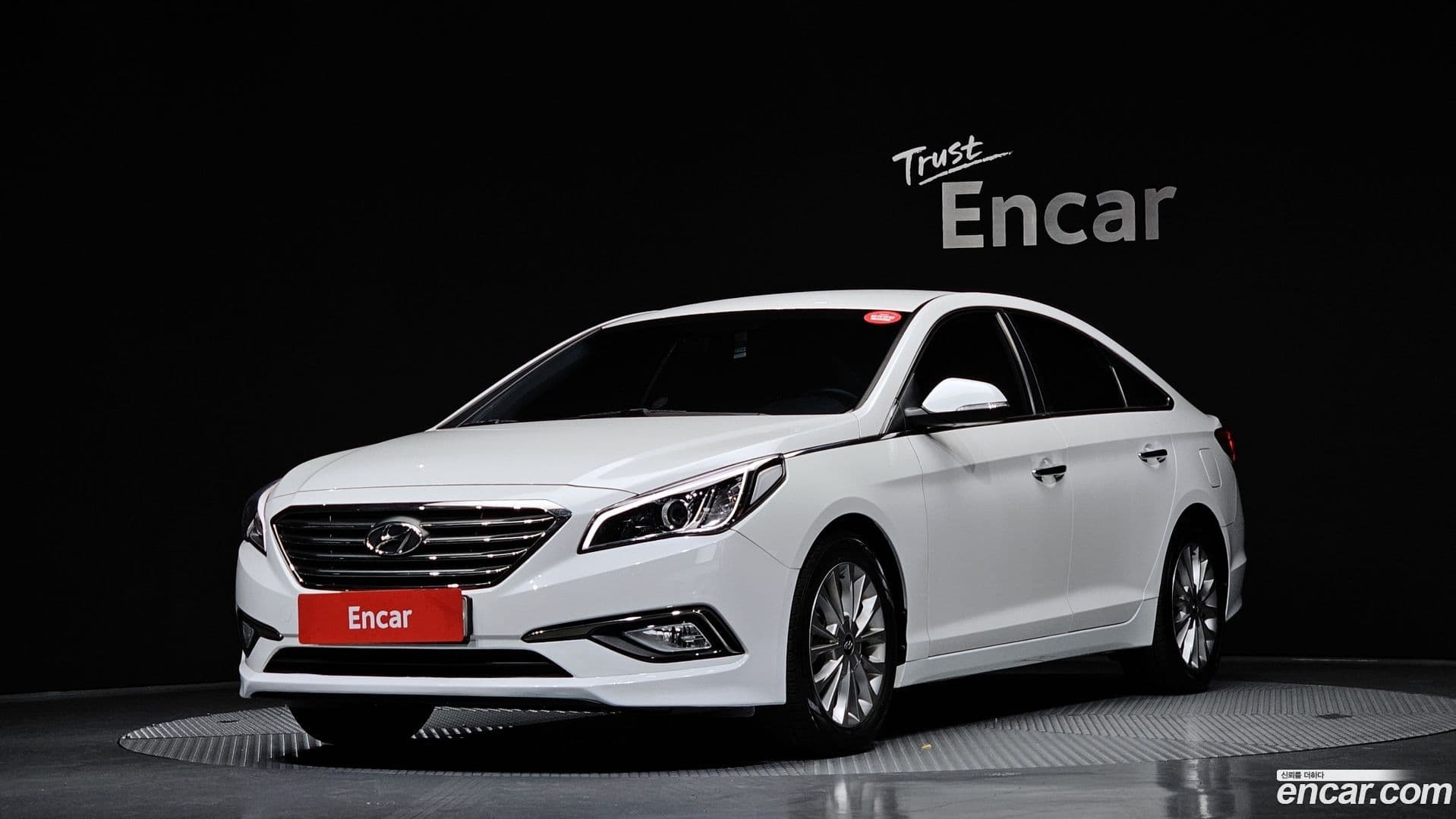Main__Slider__Photo:Sonata Hyundai 2015.6-0