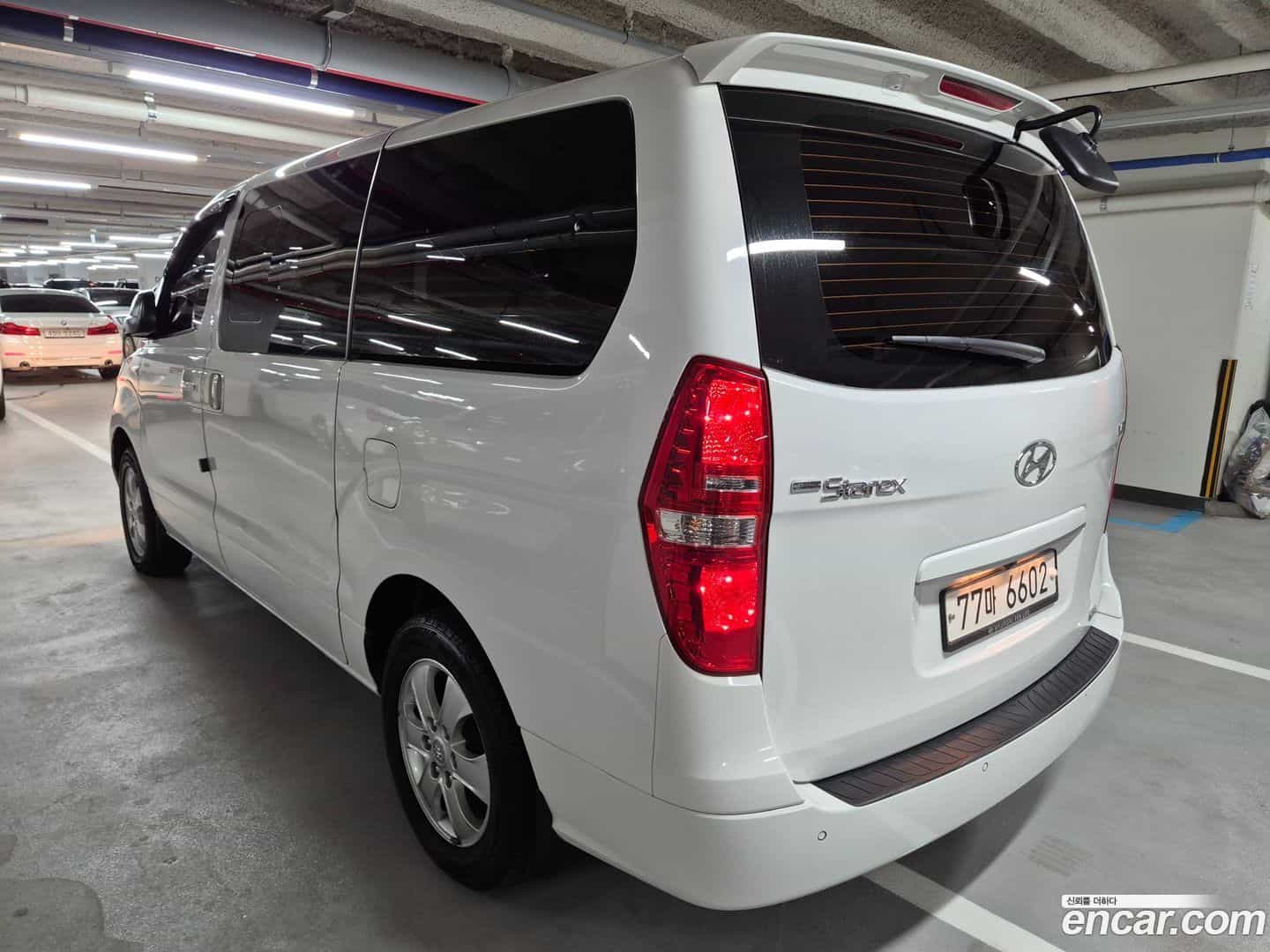 Starex Hyundai 2014.5-OUTER-002