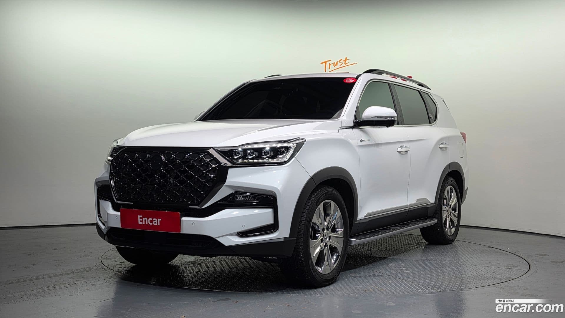 Main__Slider__Photo:Rexton KG Mobility 2023.4-0