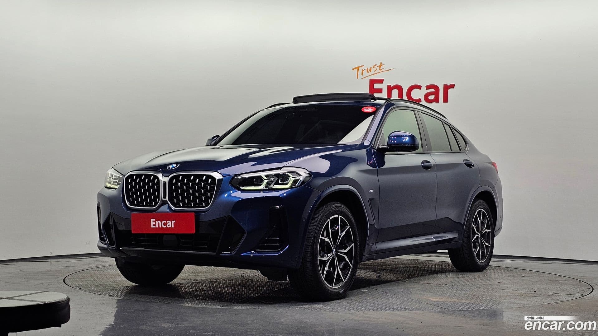 Main__Slider__Photo:X4 BMW 2021.10-0