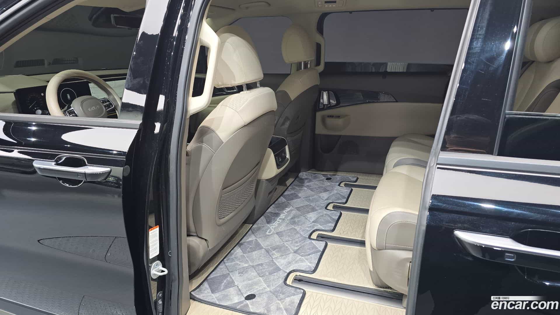 Canival Kia 2023.11-OPTION-015