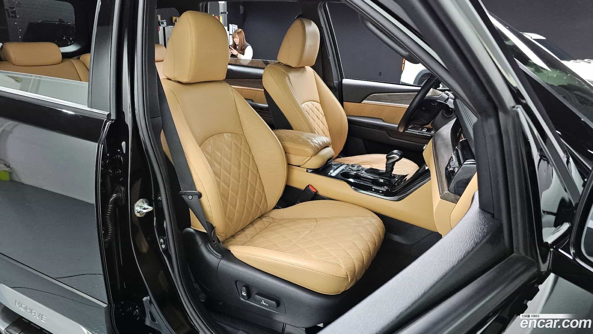 Mohave Kia 2021.1-INNER-010