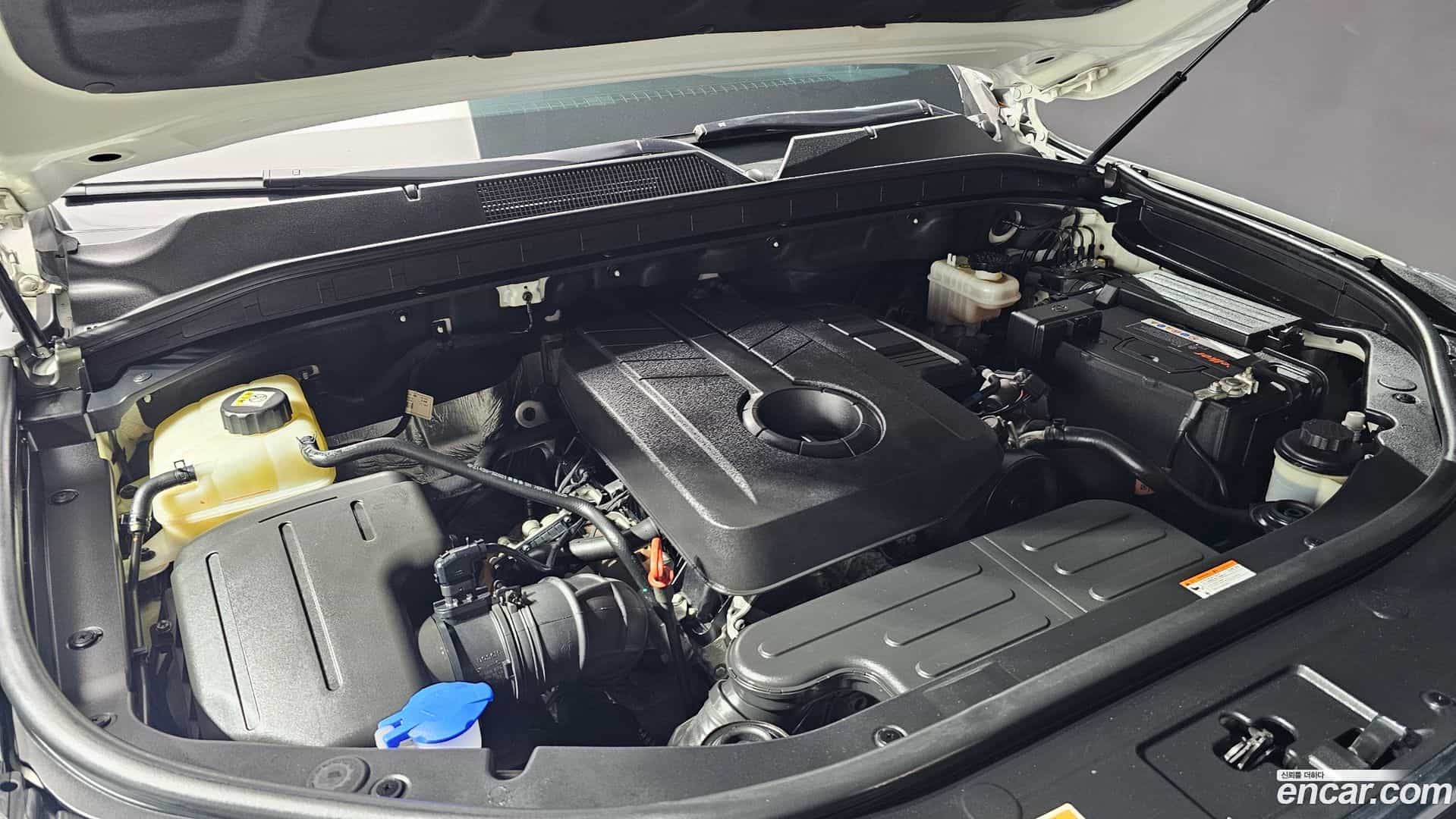 Rexton KG Mobility 2018.6-INNER-006