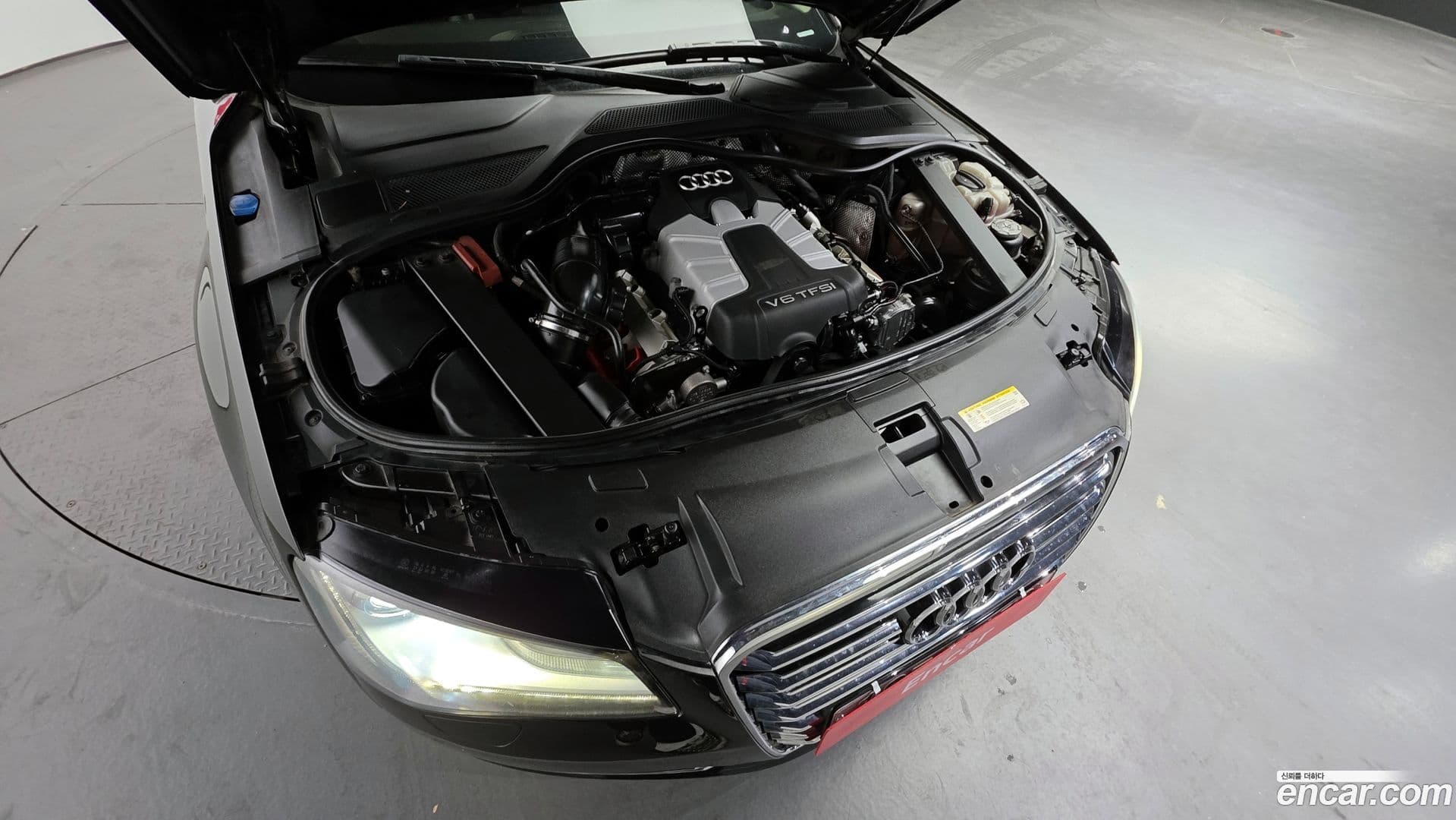 Main__Slider__Photo:A8 Audi 2011.4-5