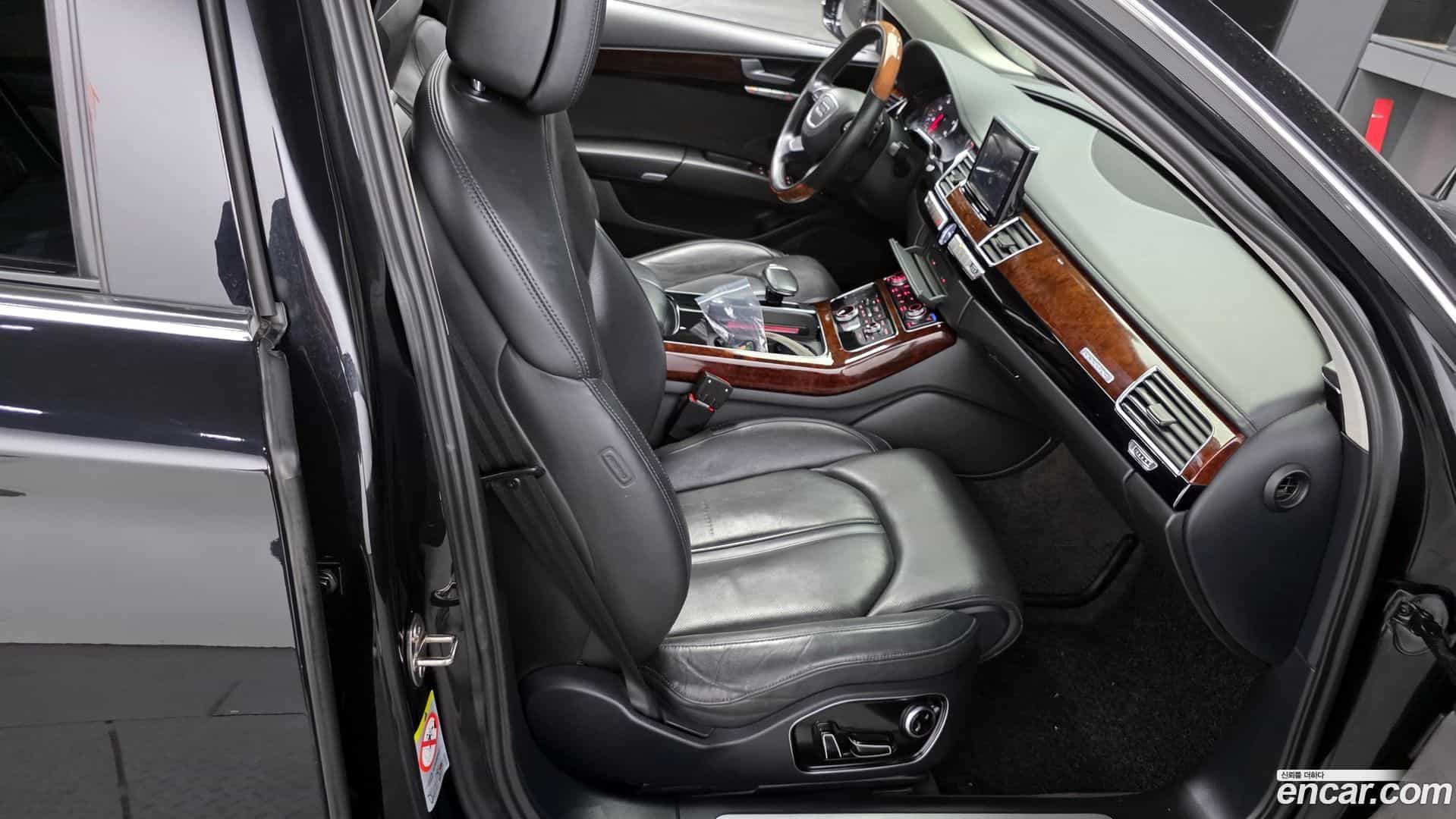 A8 Audi 2011.4-OPTION-016