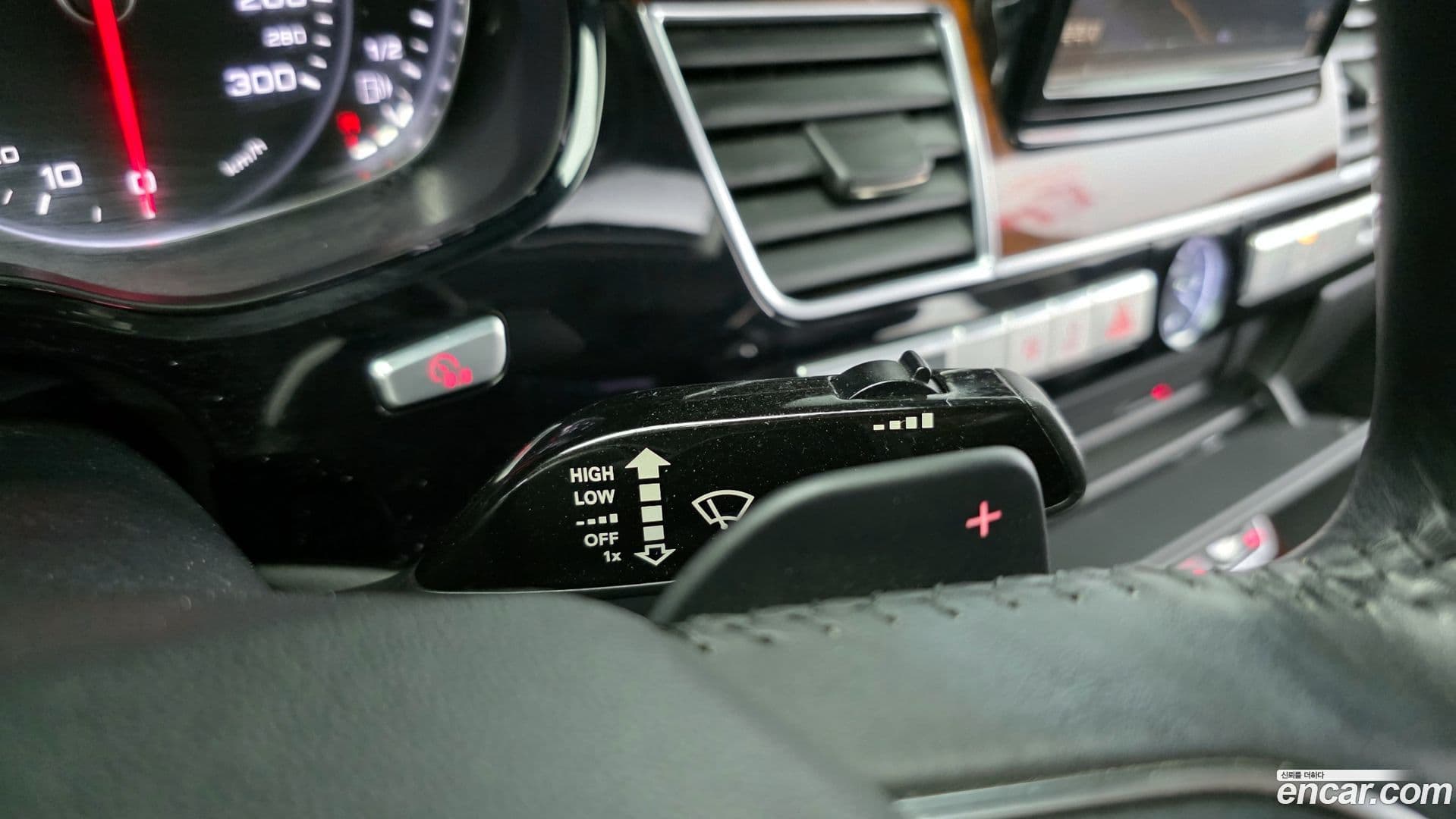 Main__Slider__Photo:A8 Audi 2011.4-13